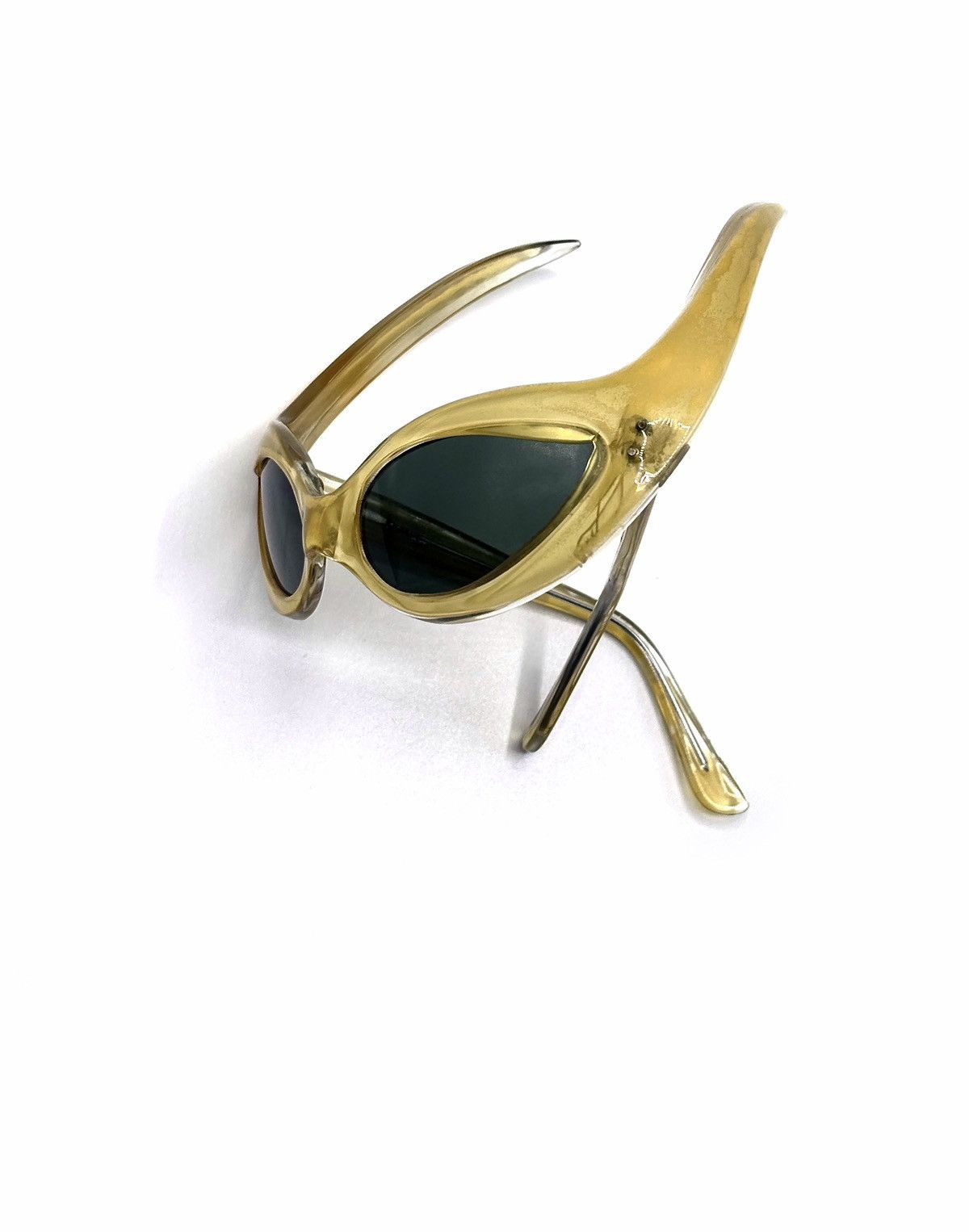 Oleg Cassini Oleg Cassini Futuristic Wraparound Sunglasses Size ONE SIZE - 2 Thumbnail