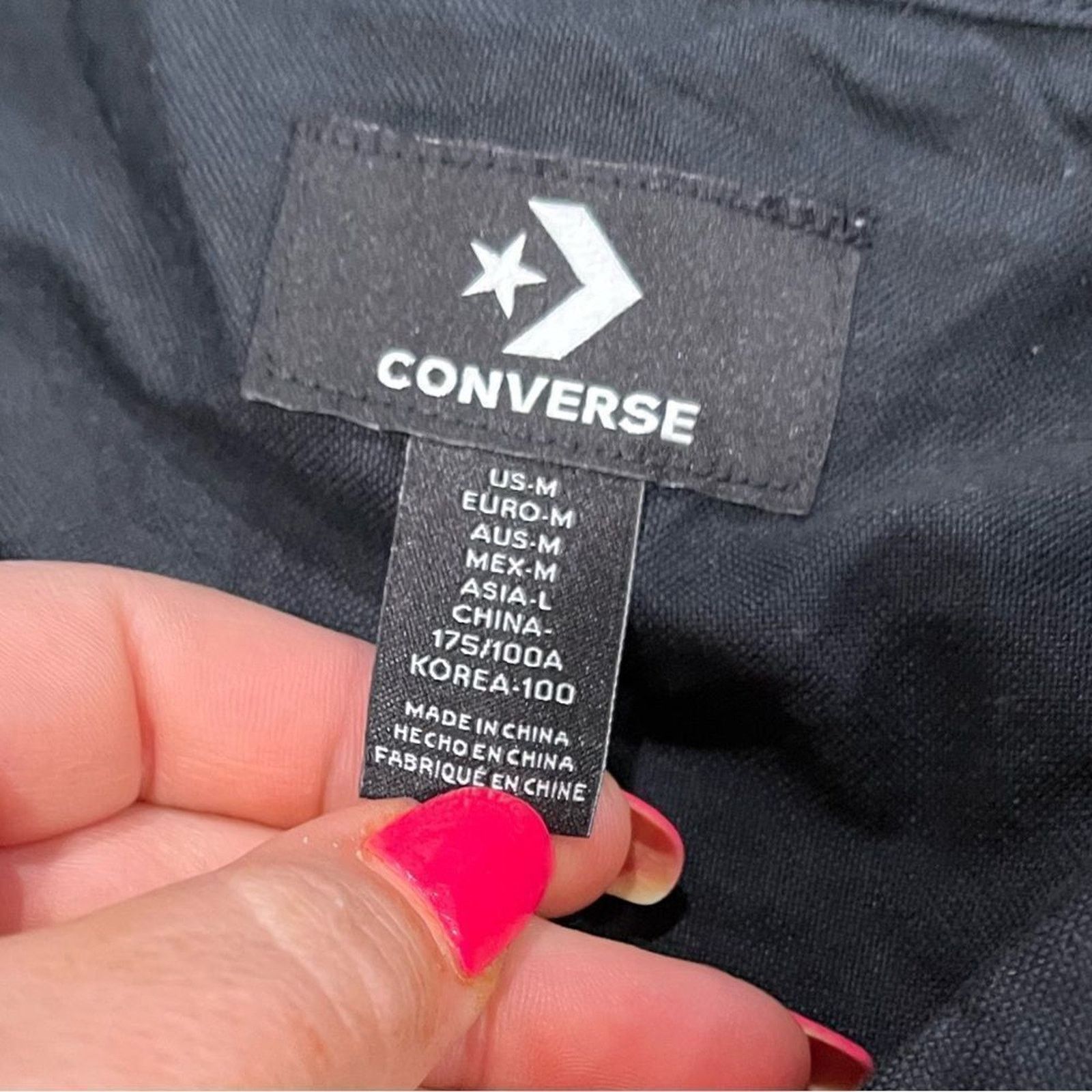 Converse NWT Converse Button-Up Shirt Back Print Short Sleeve Black M Size US M / EU 48-50 / 2 - 3 Thumbnail