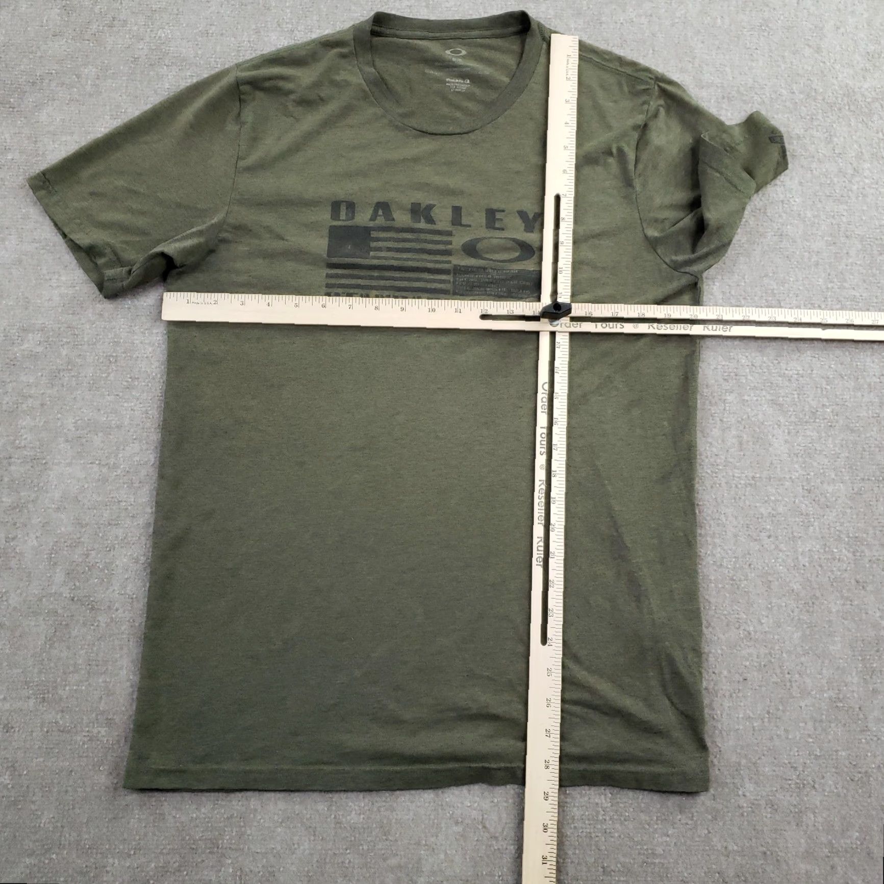 Oakley Oakley Shirt Mens Medium Olive Green Standard Issue Flag Graphic Tee Logo Buckle Size US M / EU 48-50 / 2 - 2 Thumbnail