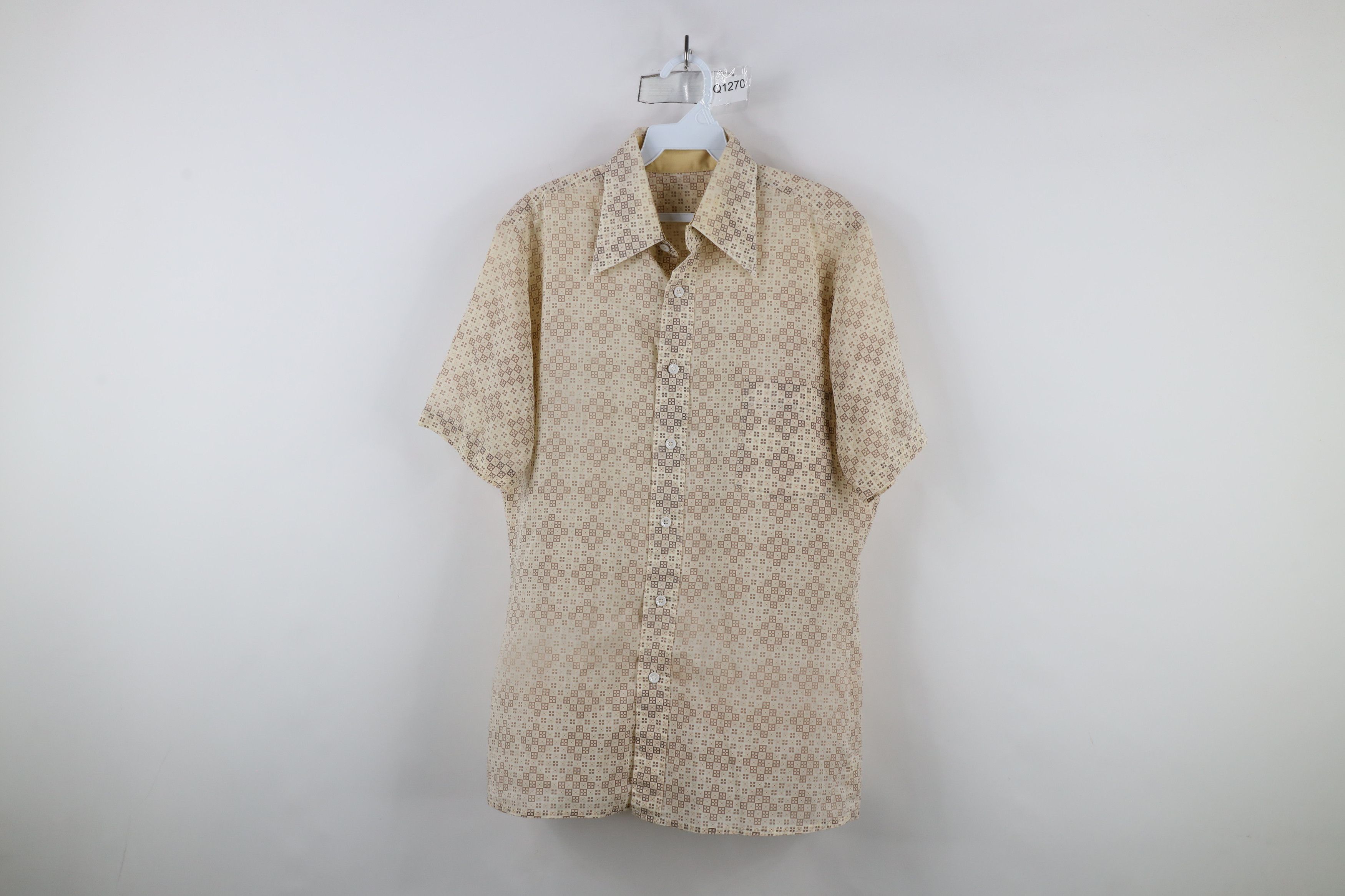 Vintage Vintage 60s 70s Streetwear Geometric Collared Button Shirt Size US L / EU 52-54 / 3 - 1 Thumbnail