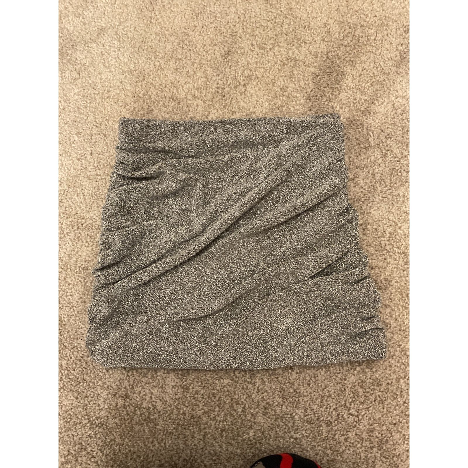 Zara Zara Metallic Silver Shirred Cropped Length Tube Top, M Size M / US 6-8 / IT 42-44 - 4 Thumbnail
