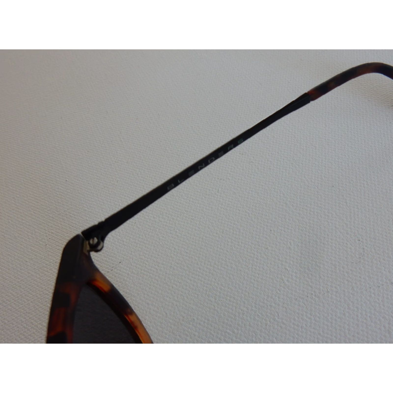 Vintage Blenders Polarized Sunglasses Brown Unisex Adults Size ONE SIZE - 5 Thumbnail