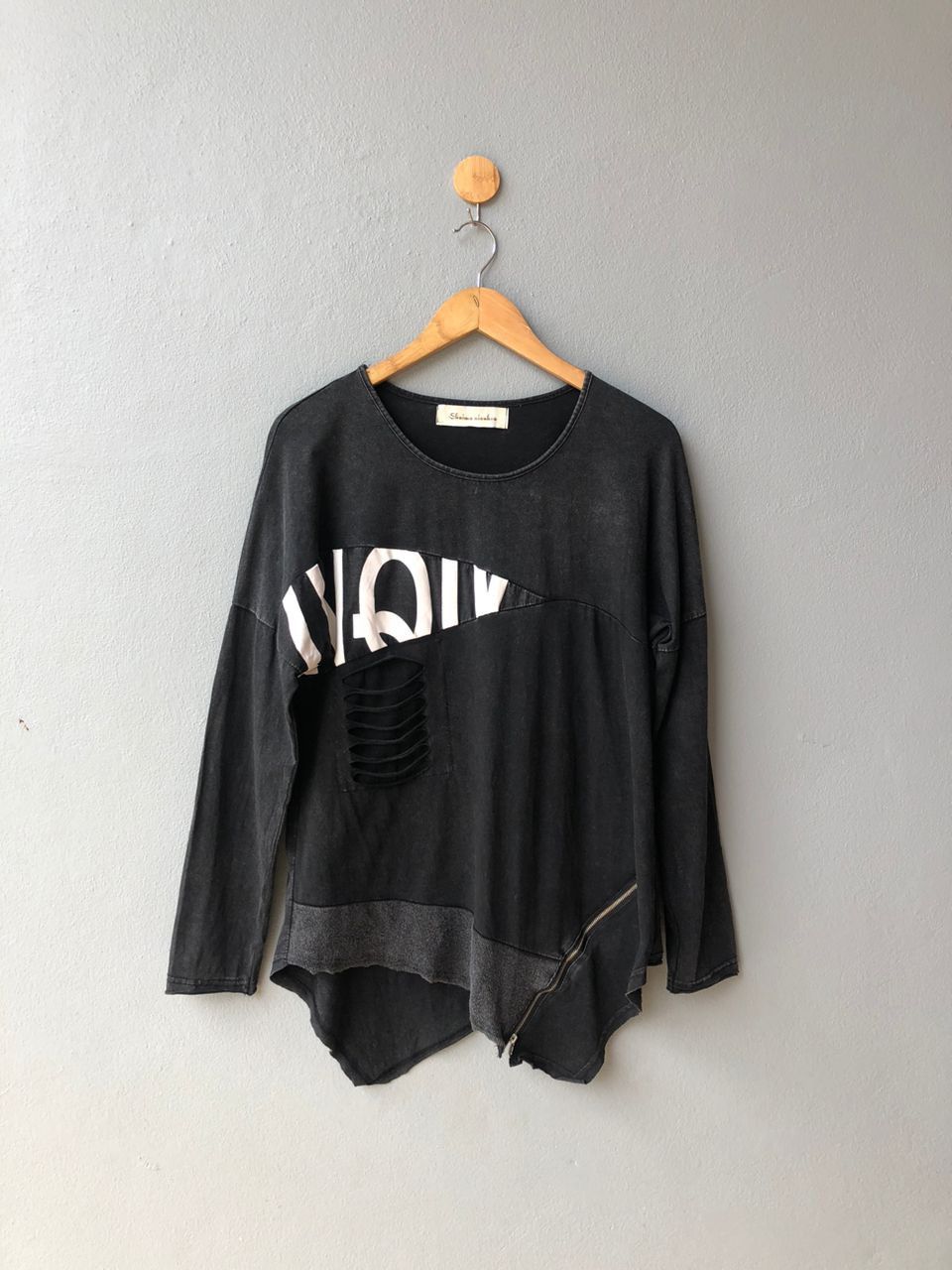 Japanese Brand Shuimu Nianhua Size M / US 6-8 / IT 42-44 - 1 Thumbnail