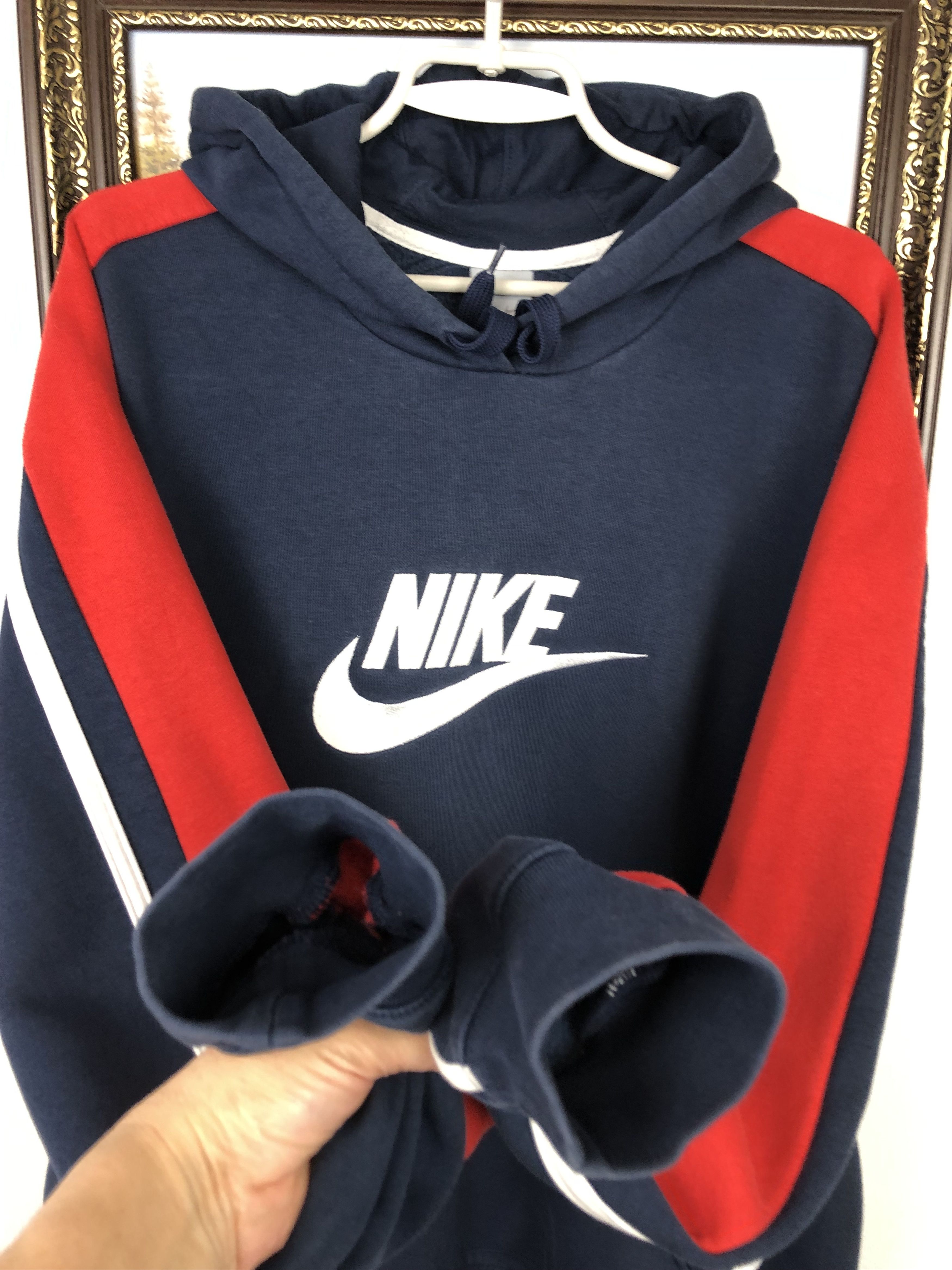 Nike Vintage Nike Hoodie Sweatshirt Big Logo Center Swoosh Mens Size US XL / EU 56 / 4 - 5 Thumbnail