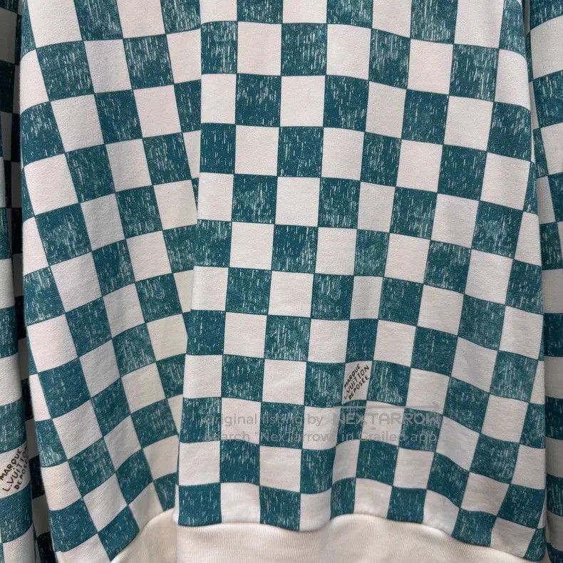 Louis Vuitton Louis Vuitton Checker Logo Casual Sweatshirt Size US XXL / EU 58 / 5 - 4 Thumbnail