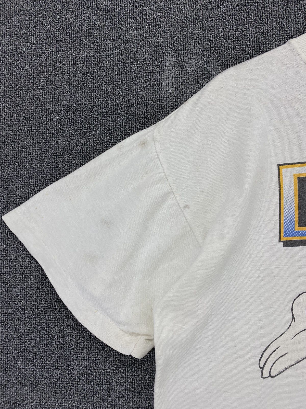 Vintage Vintage Donald Duck Big Printed Tees T Shirts Size US L / EU 52-54 / 3 - 6 Thumbnail