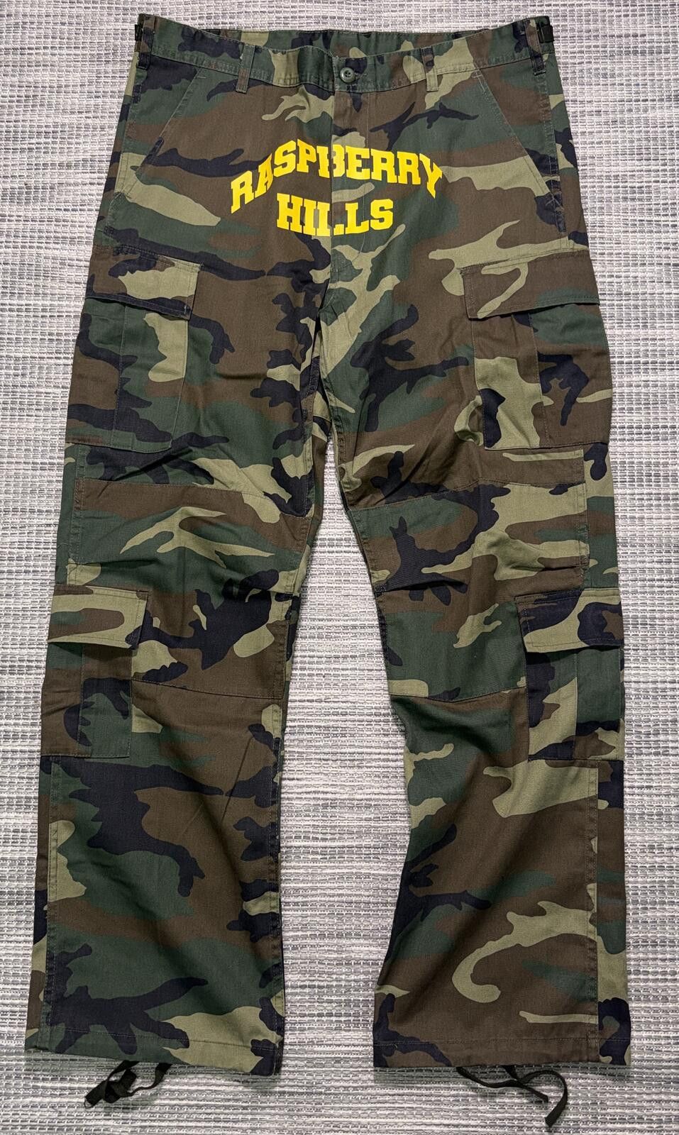 GV Gallery Camo Raspberry Hills Pants