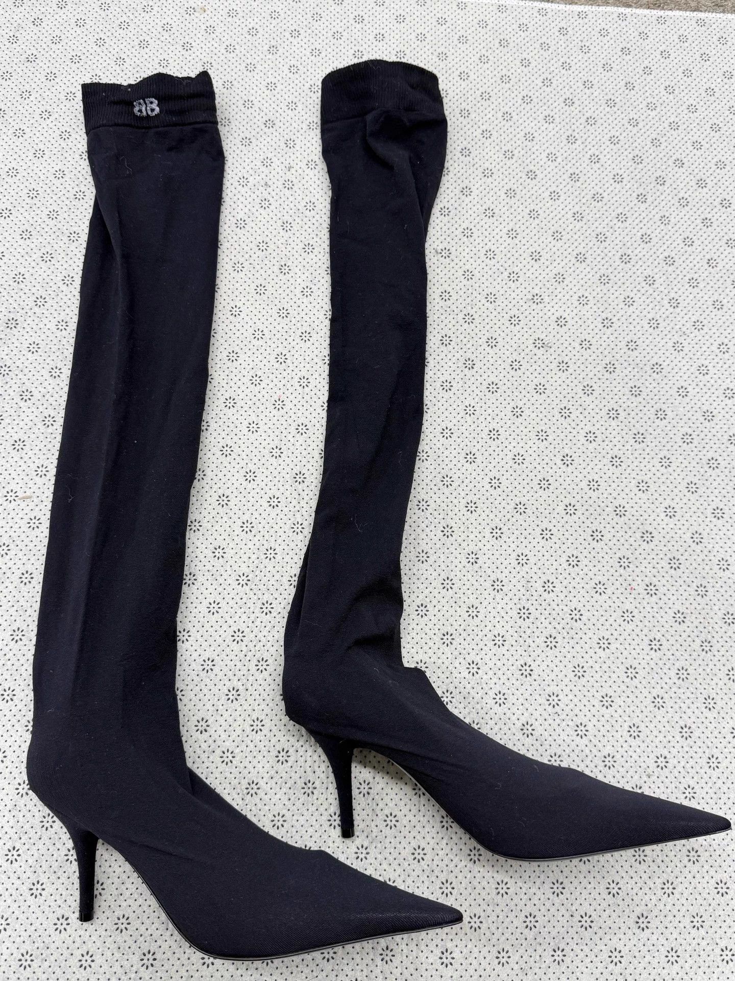 Balenciaga Balenciaga Women's Blk Knit Over-the-Knee Boots BB38 Size US 7 / IT 37 - 1 Thumbnail