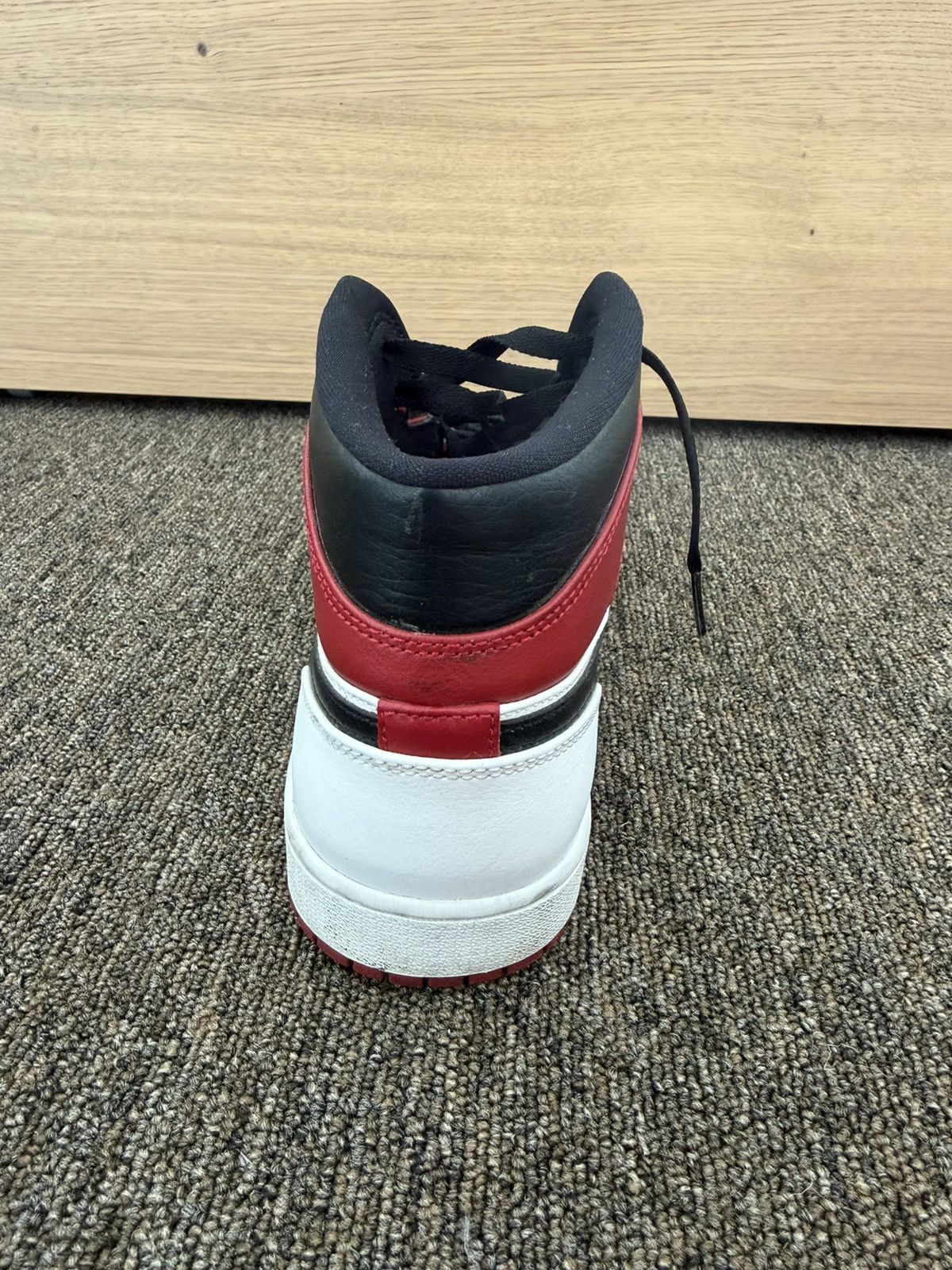 Nike Nike Air Jordan Air Retro 1 Size US 10 / EU 43 - 5 Thumbnail