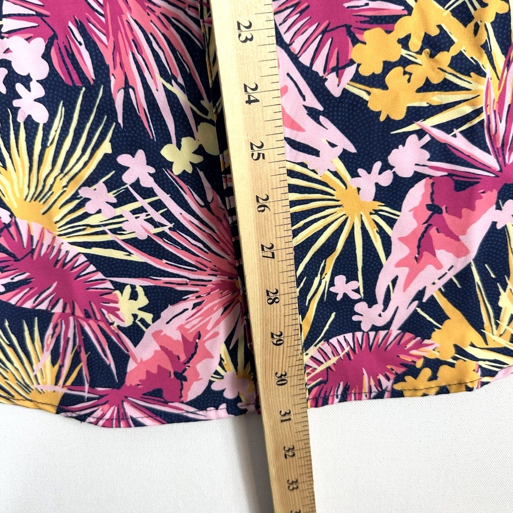Vintage AFTCO Shirt Mens M Pink Blue Button-Down Short Sleeve Vented Floral Hawaiian Captains Lounge Size US M / EU 48-50 / 2 - 7 Thumbnail