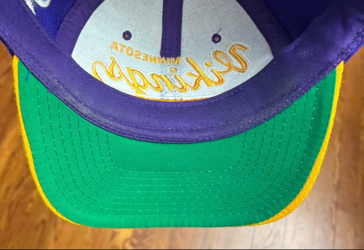 Starter Vintage Starter Script Minnesota Vikings Wool Snapback Size ONE SIZE - 5 Thumbnail