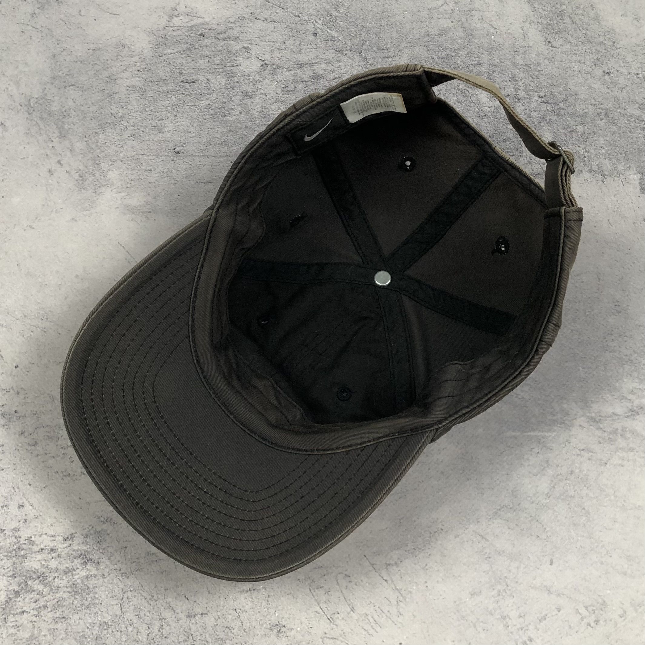Nike Vintage Nike Gradient Faded Color Cap Size ONE SIZE - 9 Thumbnail