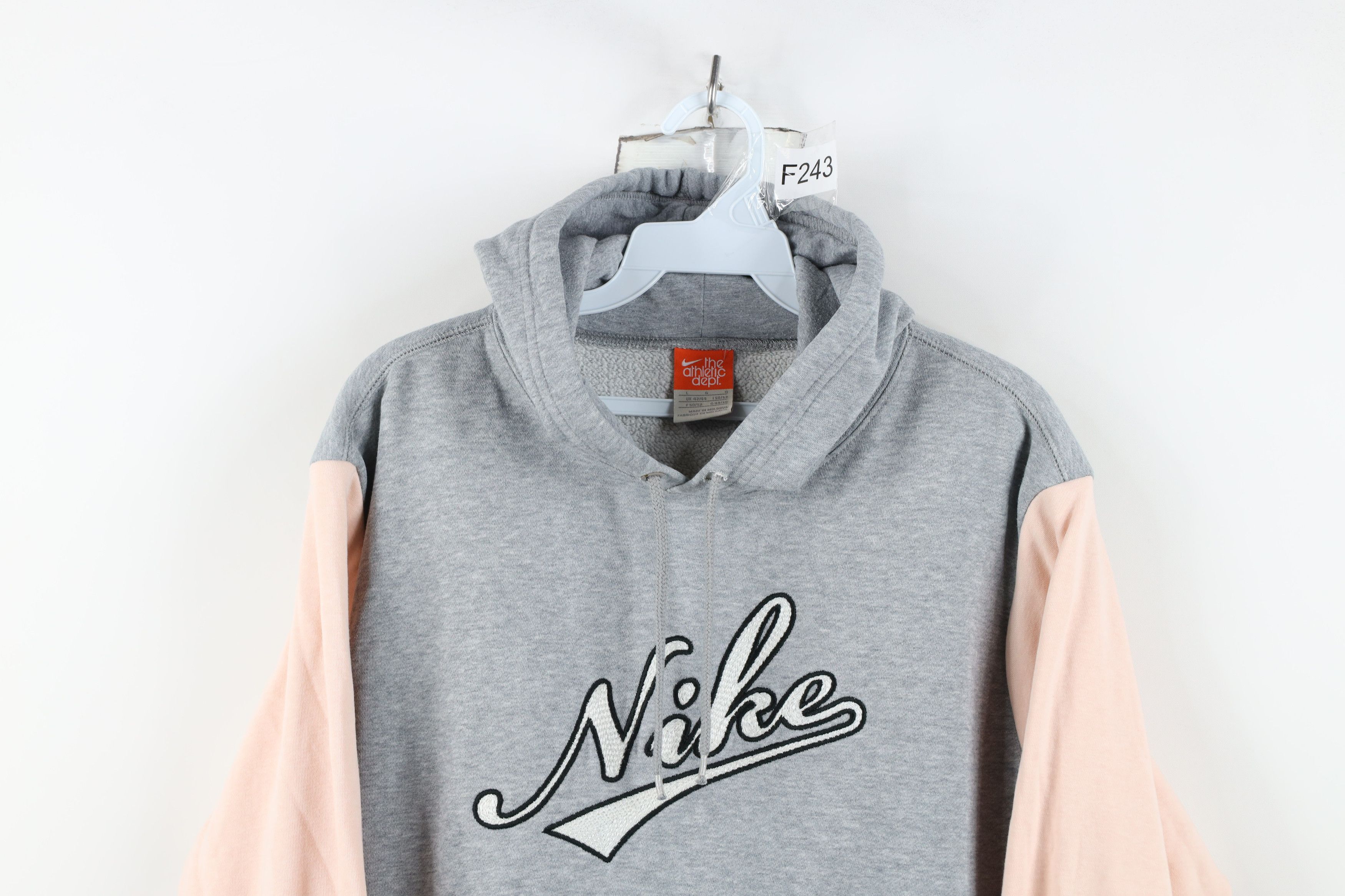 Nike Vintage Y2K Nike Stitch Script Spell Out Cropped Hoodie Gray Size L / US 10 / IT 46 - 2 Thumbnail