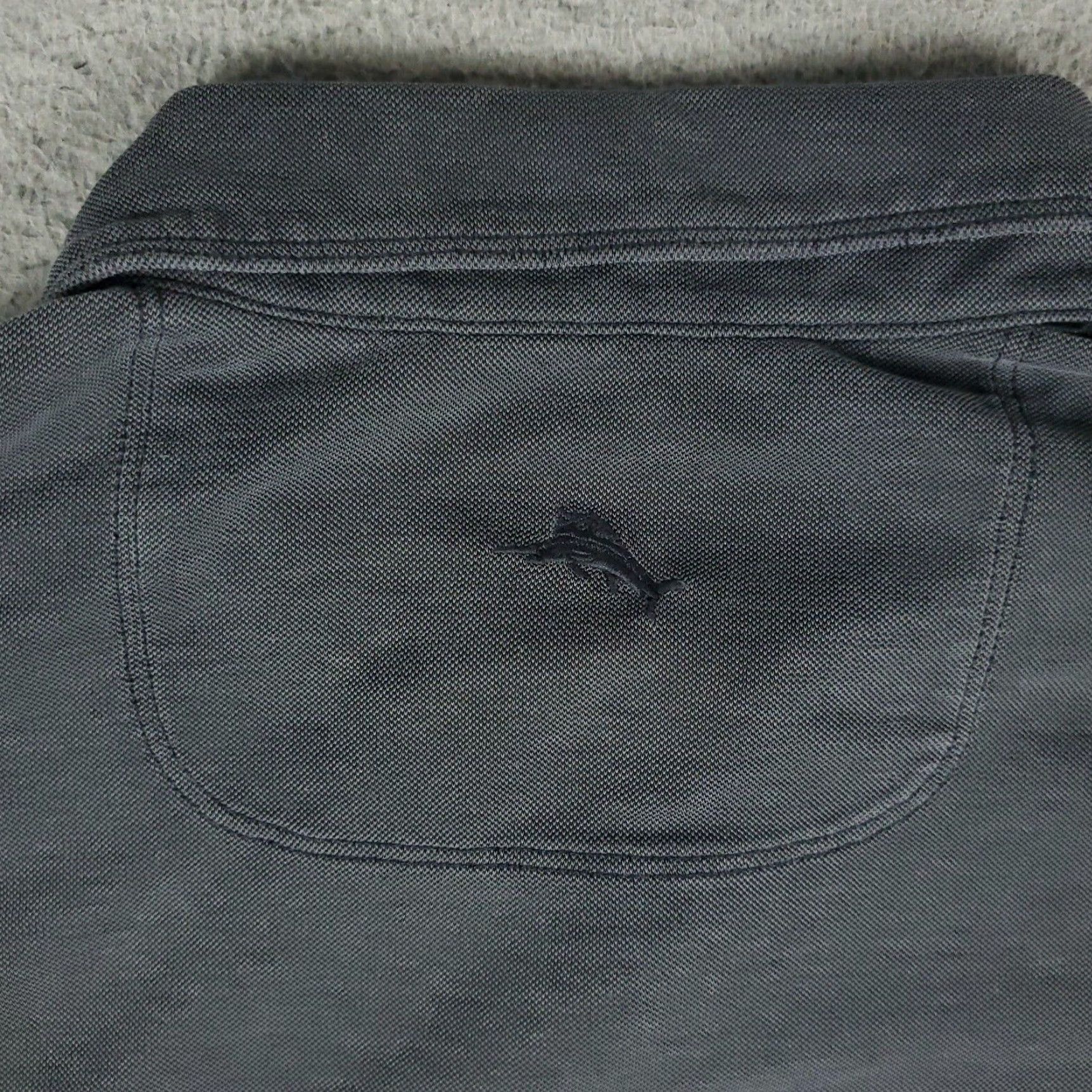 Tommy Bahama VINTAGE Tommy Bahama Polo Shirt Mens 2XL Gray Short Sleeve Shirt Adult 2XL Gray Polo Mens Classic American Preppy Logo Button Front Collared Shirt Size US XXL / EU 58 / 5 - 5 Thumbnail