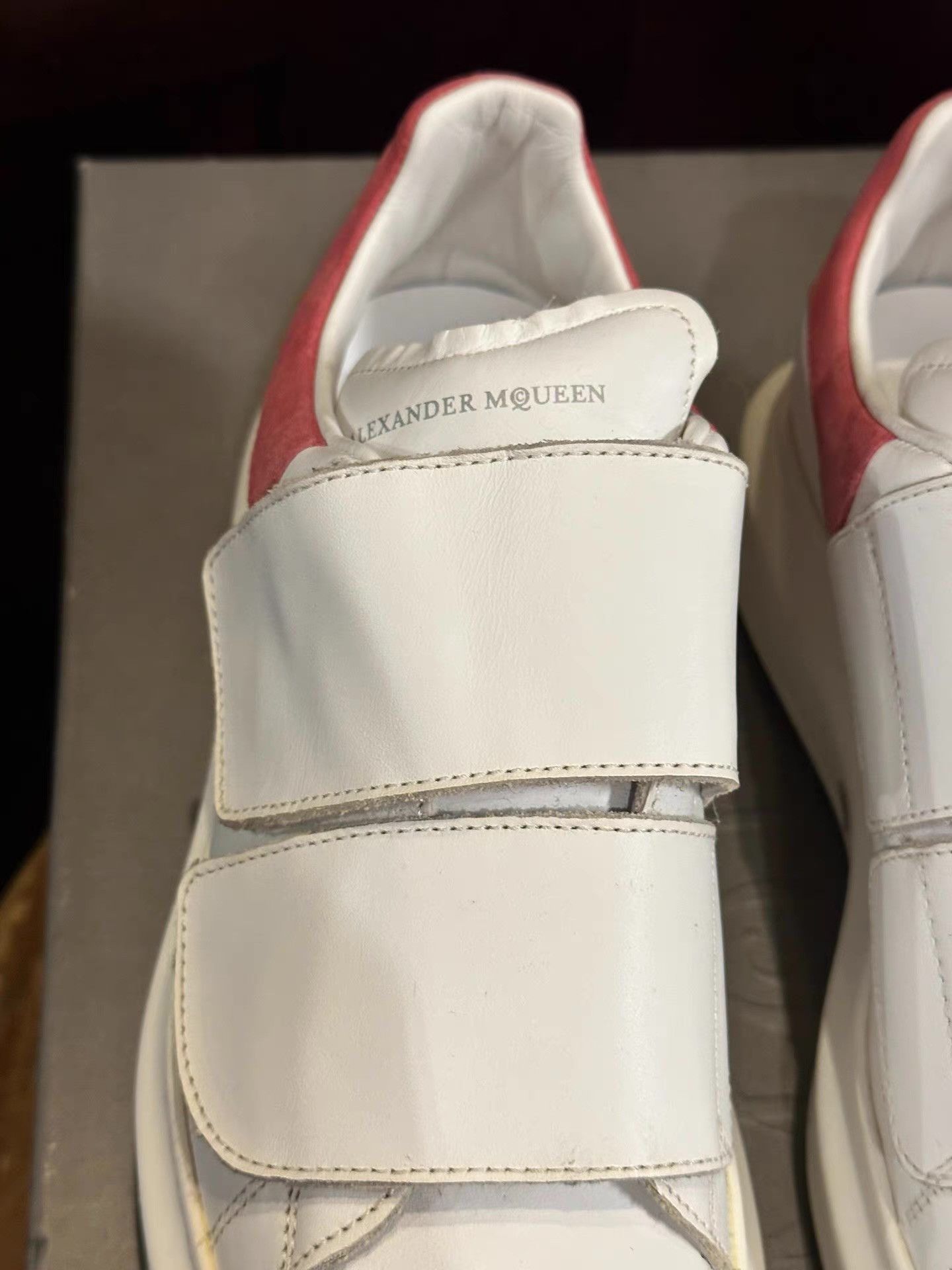 Alexander McQueen Alexander McQueen white sneakers with pink Ｑ25 Size US 6.5 / IT 36.5 - 4 Thumbnail
