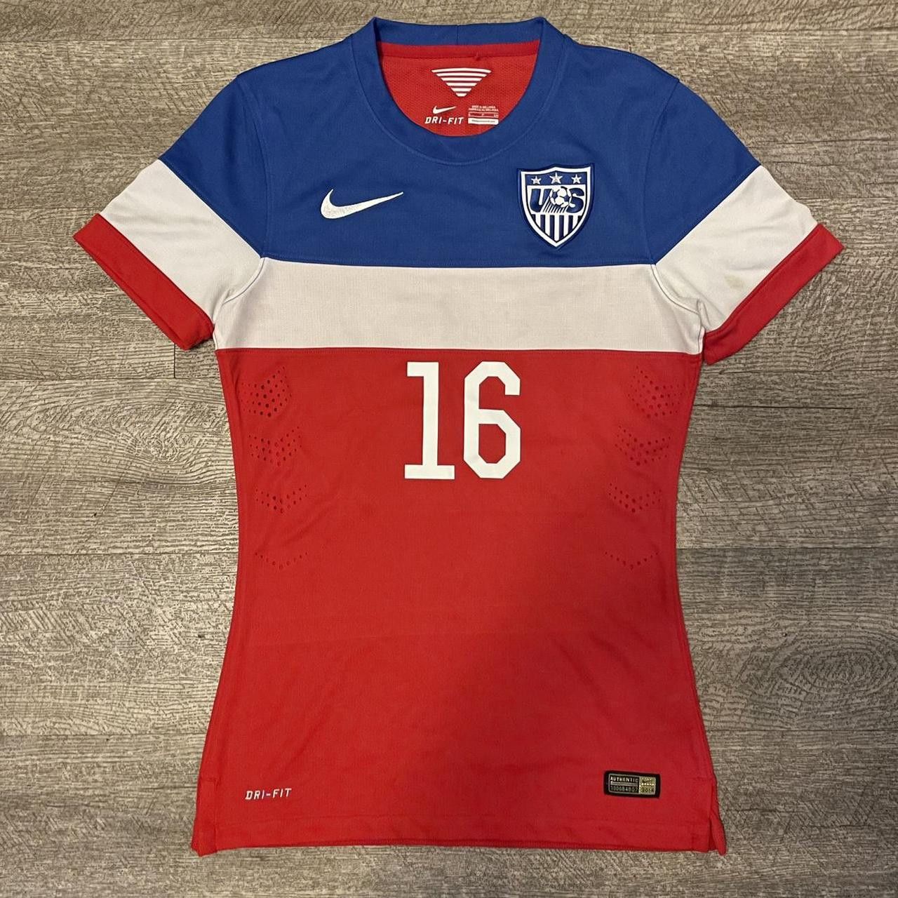 Nike × Vintage Nike USMNT 2014-2015 Julian Green Away Jersey Size US S / EU 44-46 / 1 - 1 Thumbnail