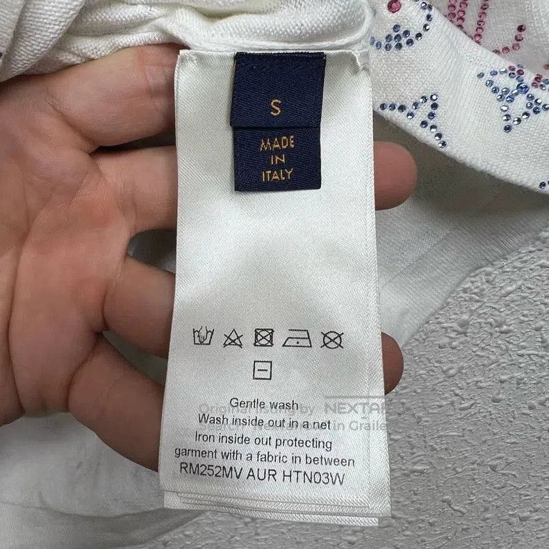 Louis Vuitton Louis Vuitton Gradient Logo Short Sleeve. Size US S / EU 44-46 / 1 - 4 Thumbnail