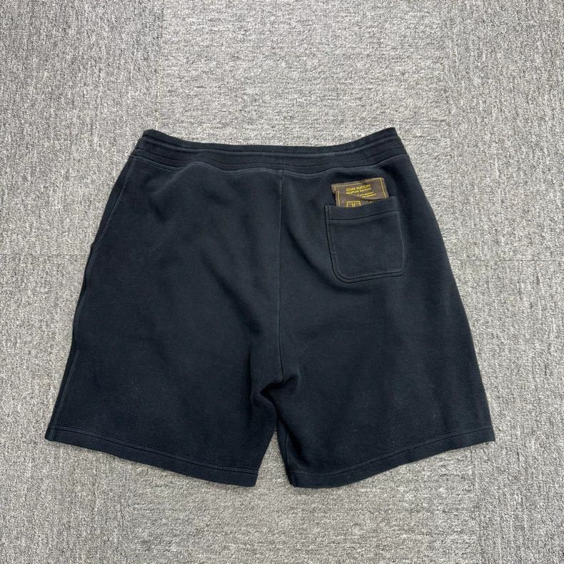 Louis Vuitton Louis Vuitton Pocket Shorts Size XXL-2506 Size US 44 / EU 60 - 2 Thumbnail