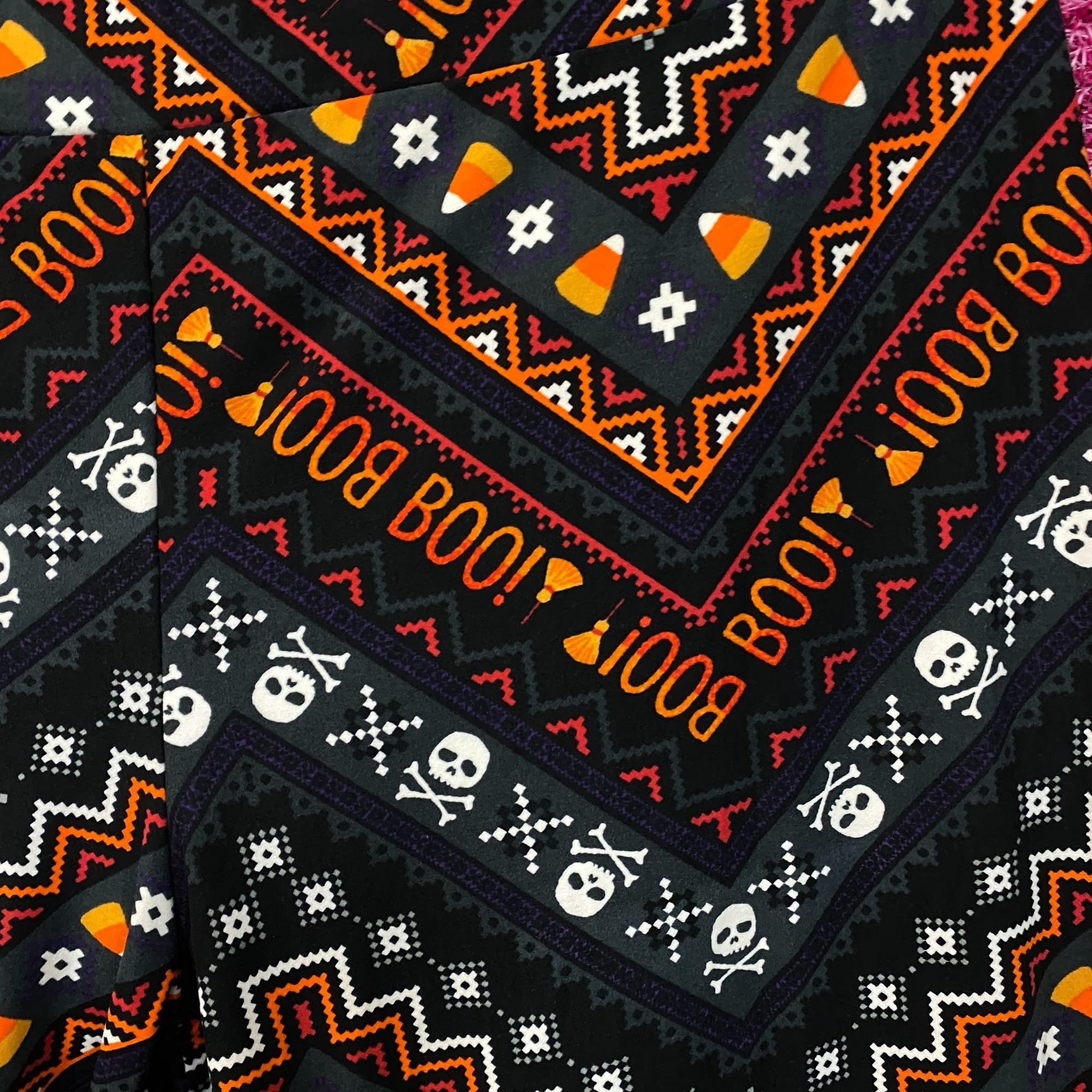 Other Terra & Sky Halloween Boo Skull Cross Bone High Rise Legging Size 36" / US 14 / IT 50 - 2 Thumbnail