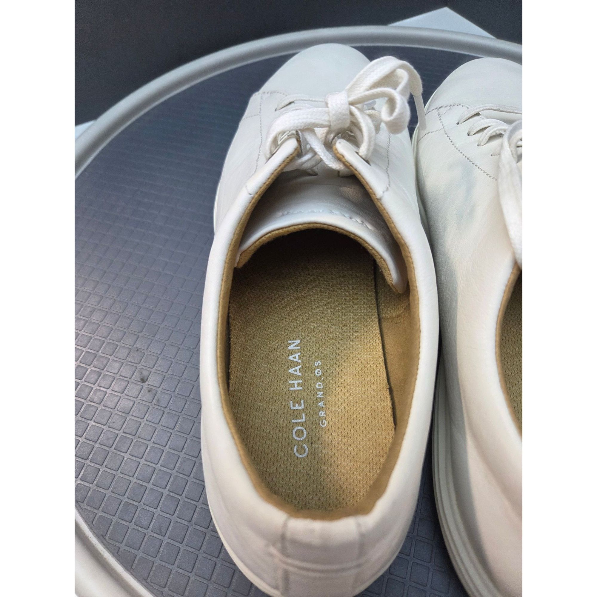 Cole Haan Cole Haan Grand OS Men's White Leather Shoes Size 11M C26515 Size US 11 / EU 44 - 10 Thumbnail