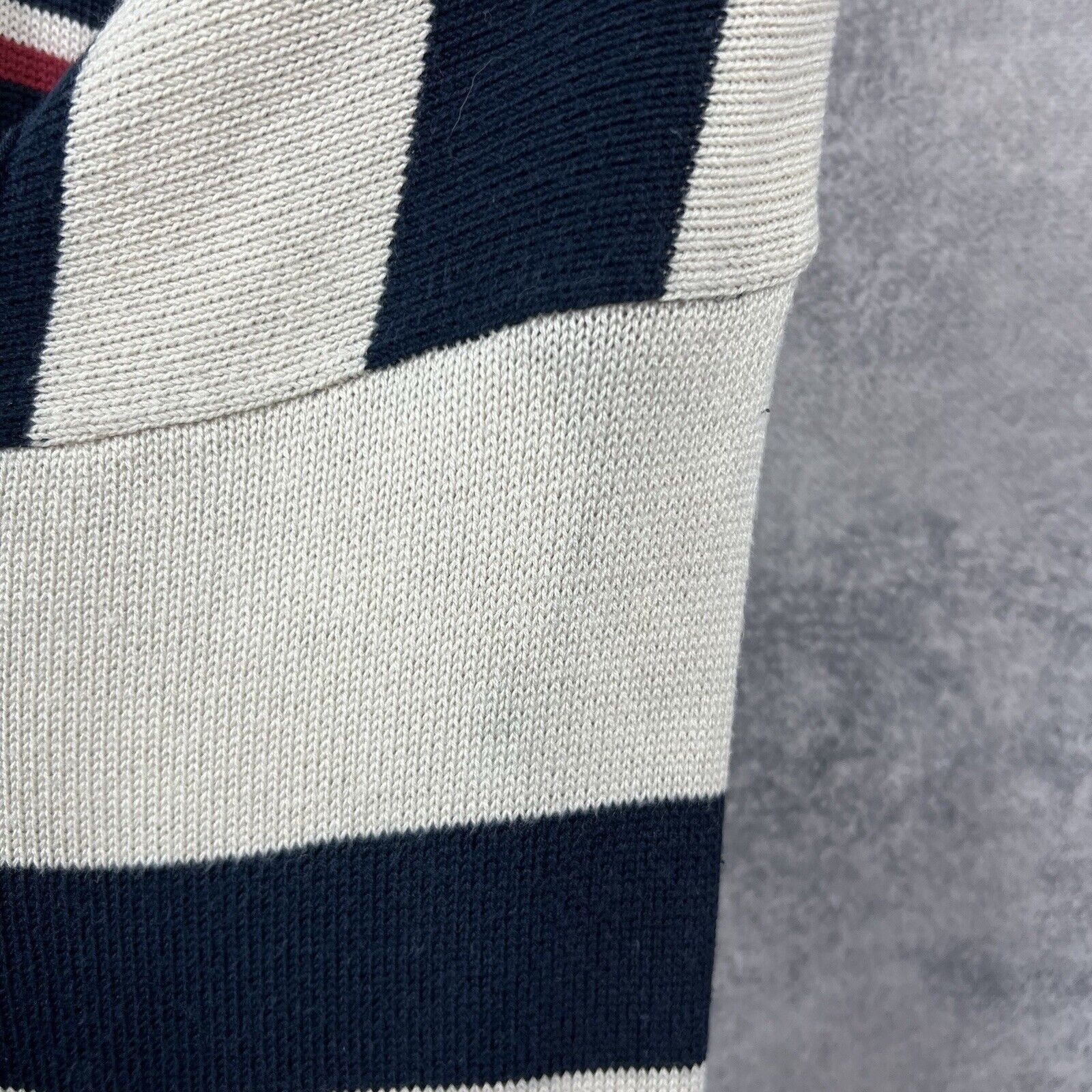 Lacoste Lacoste Vintage Sweater Men's Size 5 Long Sleeve Size US L / EU 52-54 / 3 - 6 Thumbnail