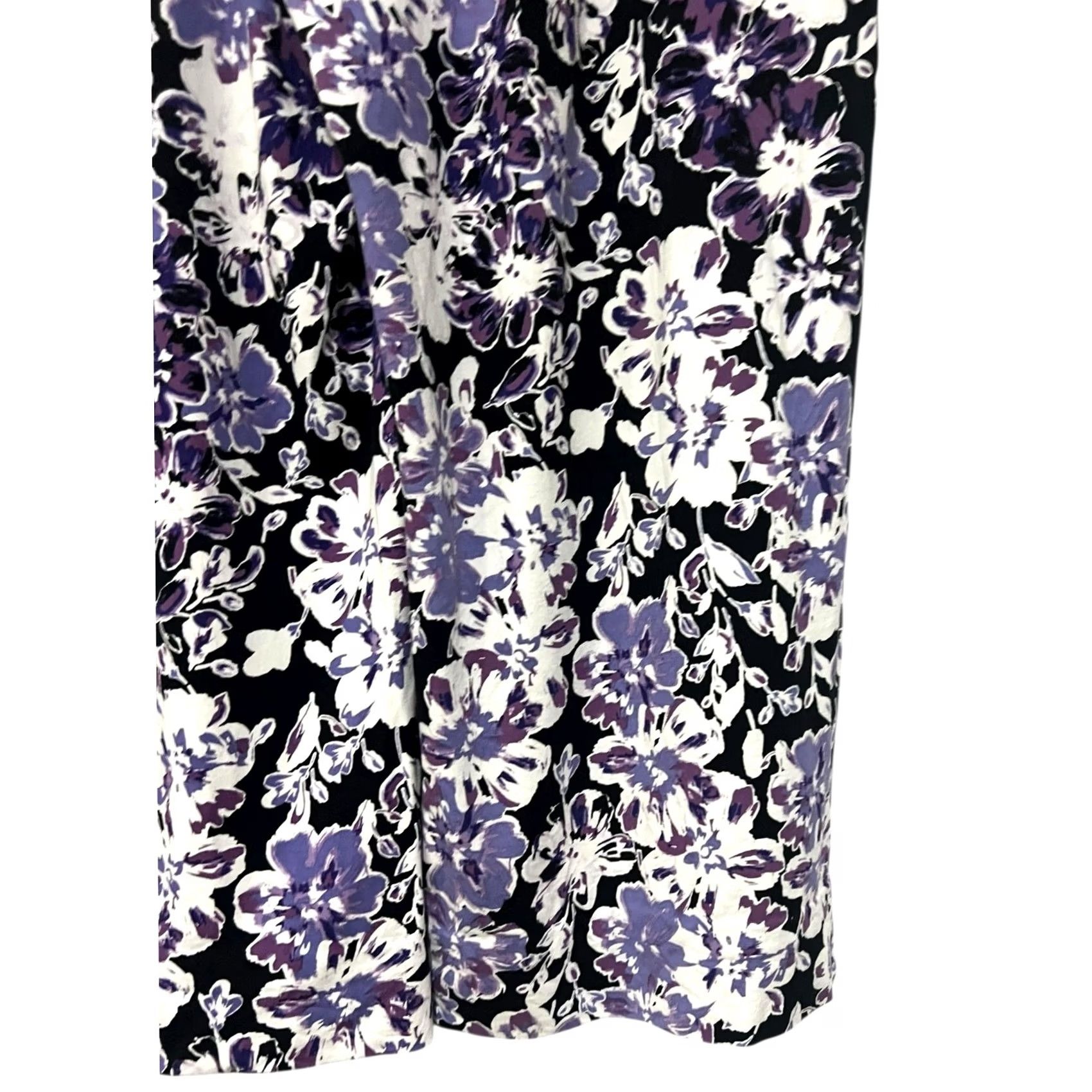 J. Jill J.Jill Wearever Collection Wide Leg Cropped Floral Pants Purple White S Women Regular Rayon Pull On Size 28" / US 6 / IT 42 - 6 Thumbnail