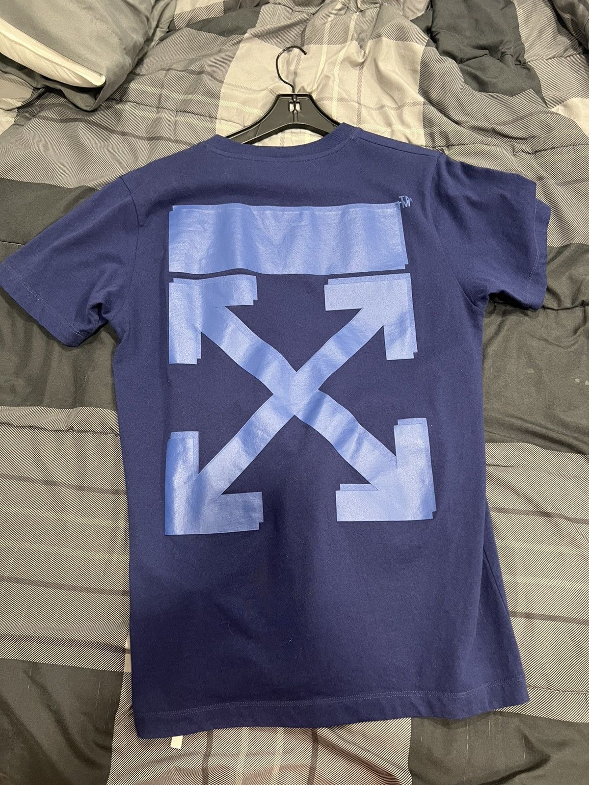 Off-White Off White Rubber Arrows T Shirt Size US S / EU 44-46 / 1 - 1 Thumbnail