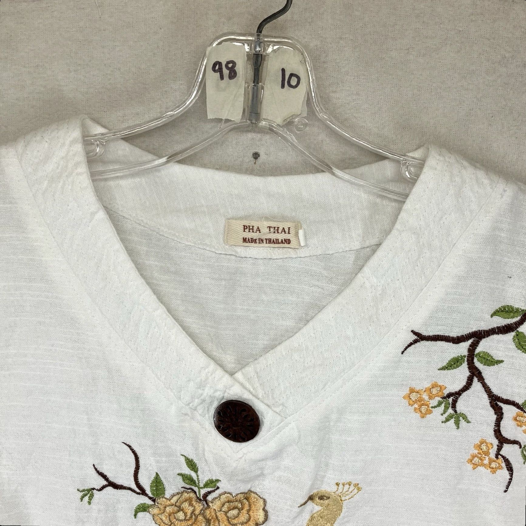 Vintage Pha Thai Shirt Women's Cotton White V-Neck Embroidered Golden Roses Peacock Casual Short Sleeve L Relaxed Regular Size Large Size L / US 10 / IT 46 - 5 Thumbnail