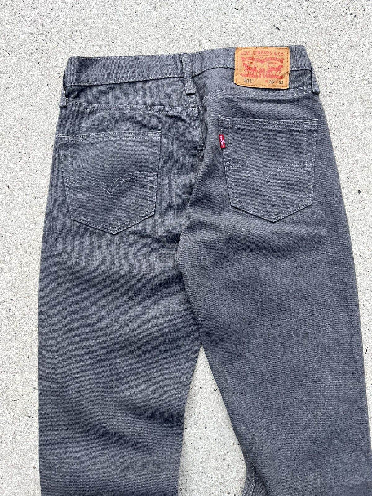 Levi's Levi’s Classic Jeans Size US 30 / EU 46 - 2 Thumbnail