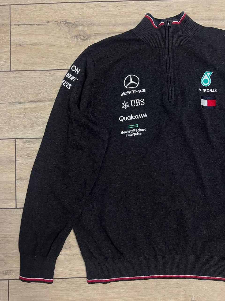 Formula 1 × Mercedes-Benz Mercedes AMG Petronas Racing F1 Jacket 1/4 Zip XL pullover Size US XL / EU 56 / 4 - 4 Thumbnail
