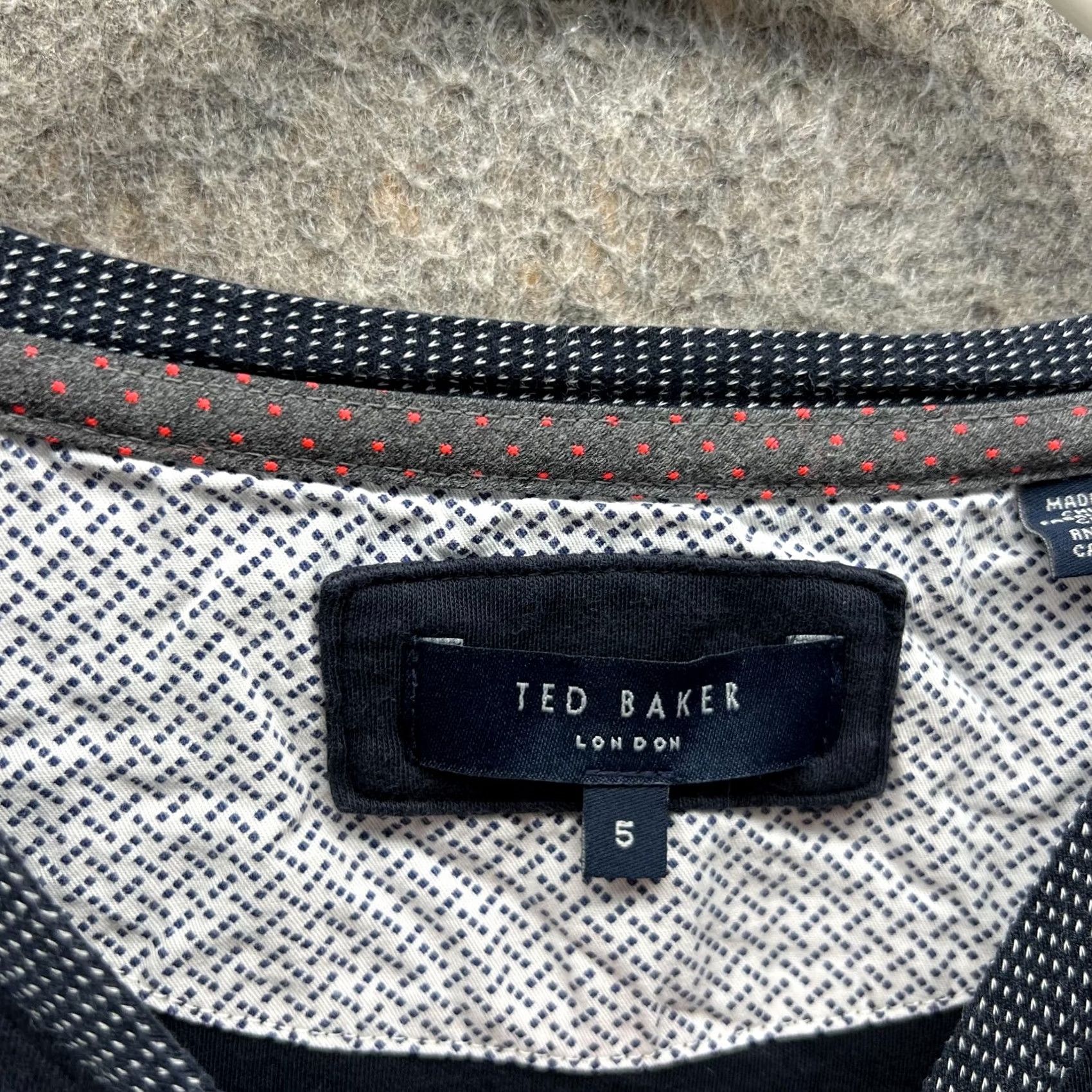 Ted Baker Ted Baker Shirt Men Large 5 Blue Navy Core Classic Crewneck Lounge Tee Cotton Size US L / EU 52-54 / 3 - 3 Thumbnail