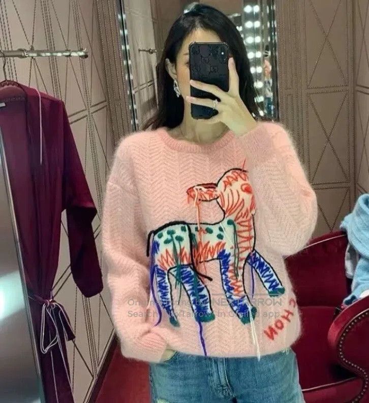 Gucci Gucci Light pink deer inlaid horsehair round-neck long-sle Size M / US 6-8 / IT 42-44 - 8 Thumbnail