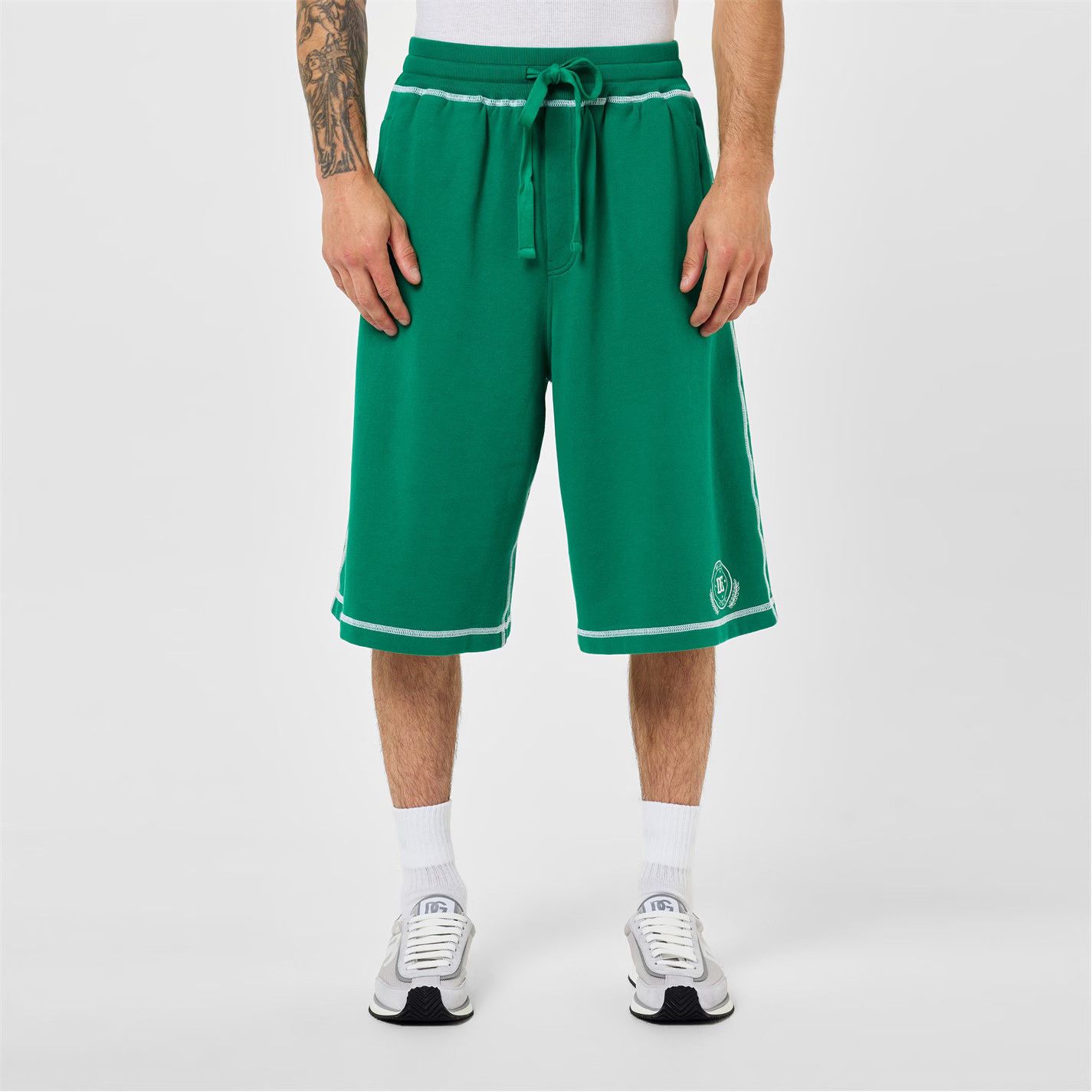 Dolce & Gabbana o1g2r1mq0426 Logo Jogging Shorts in Green Size US 32 / EU 48 - 2 Thumbnail