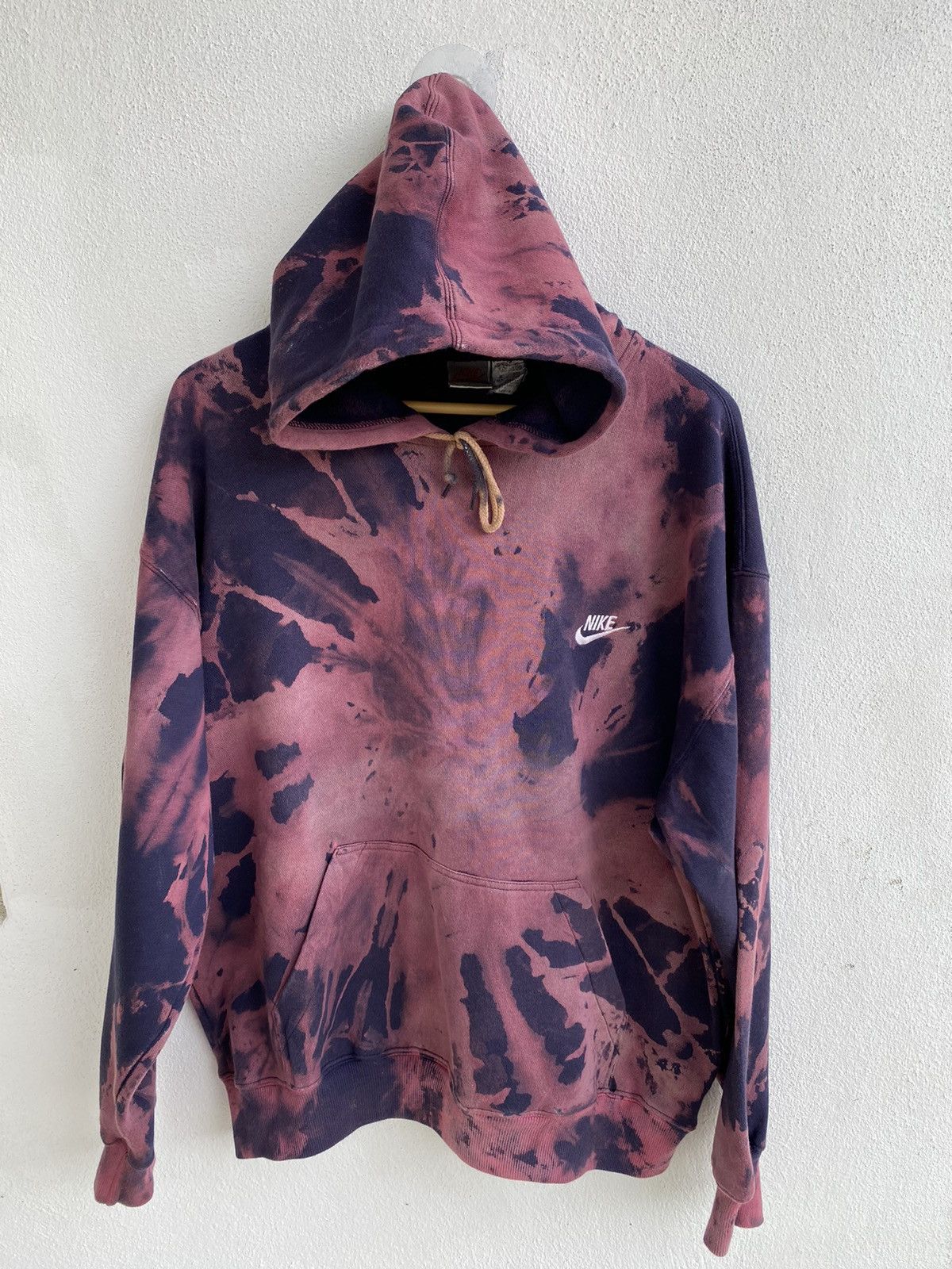 Nike × Vintage Vintage Nike big logo tie dye hoodie / sweatshirt Size US XL / EU 56 / 4 - 5 Thumbnail