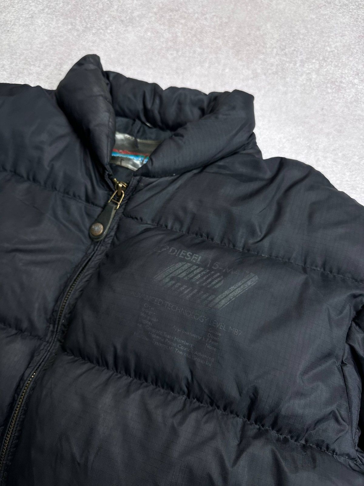 Diesel Vintage 90s Diesel Heavy Puffer Jacket L Size US L / EU 52-54 / 3 - 3 Thumbnail