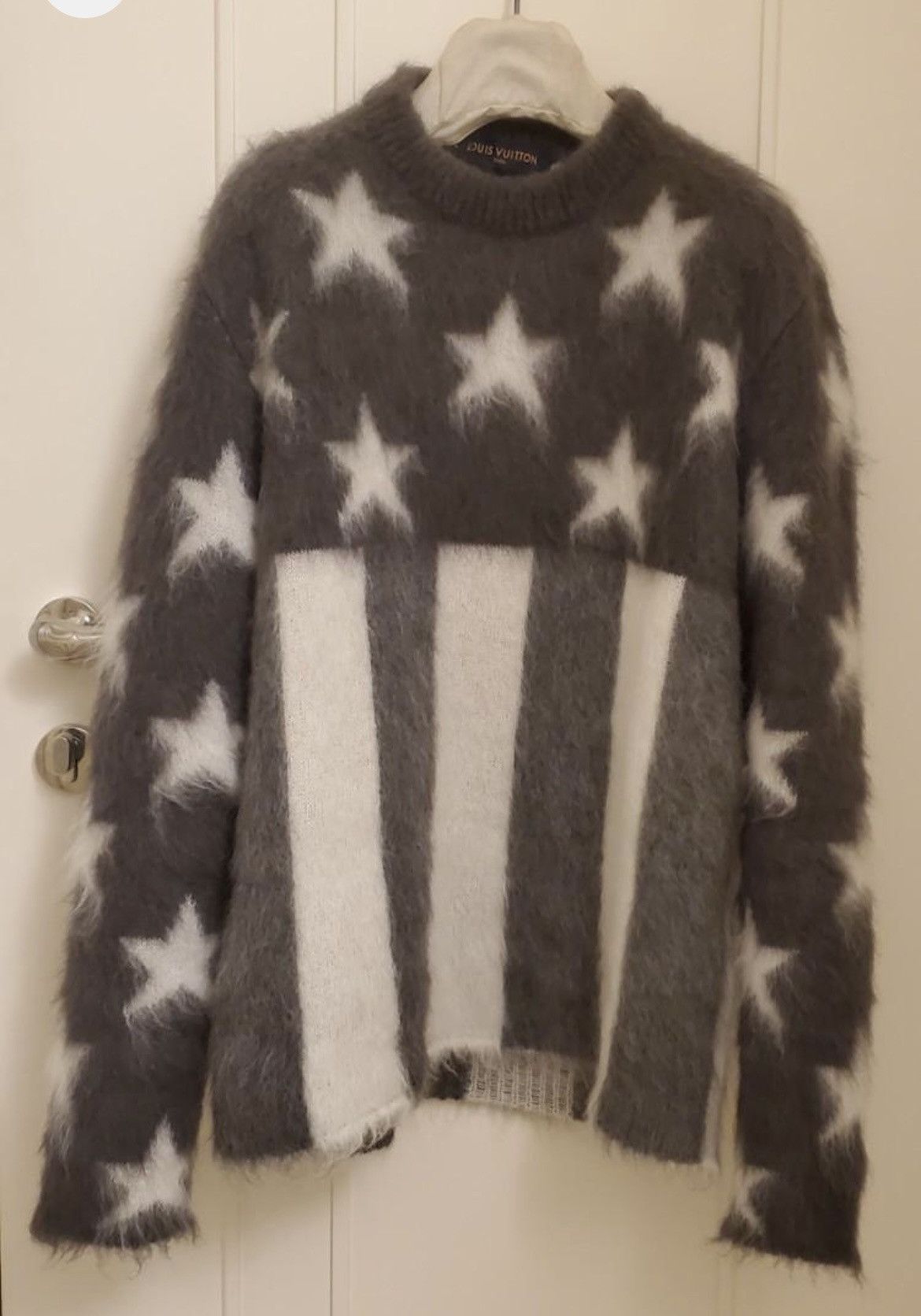 Louis Vuitton LOUIS VUITTON - FW2019 - USA FLAG MOHAIR Louis Vuitton LOUIS VUITTON - FW2019 - USA FLAG MOHAIR