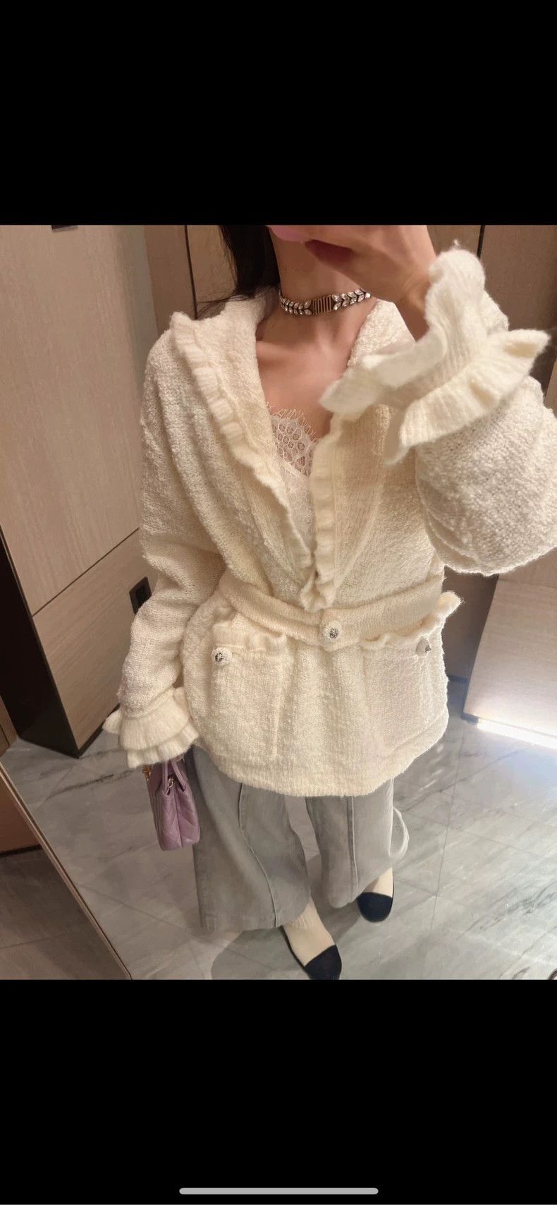 Chanel Chanel 24K milky white deep V wood ear lace lace knitted sw Size XS / US 0-2 / IT 36-38 - 7 Thumbnail