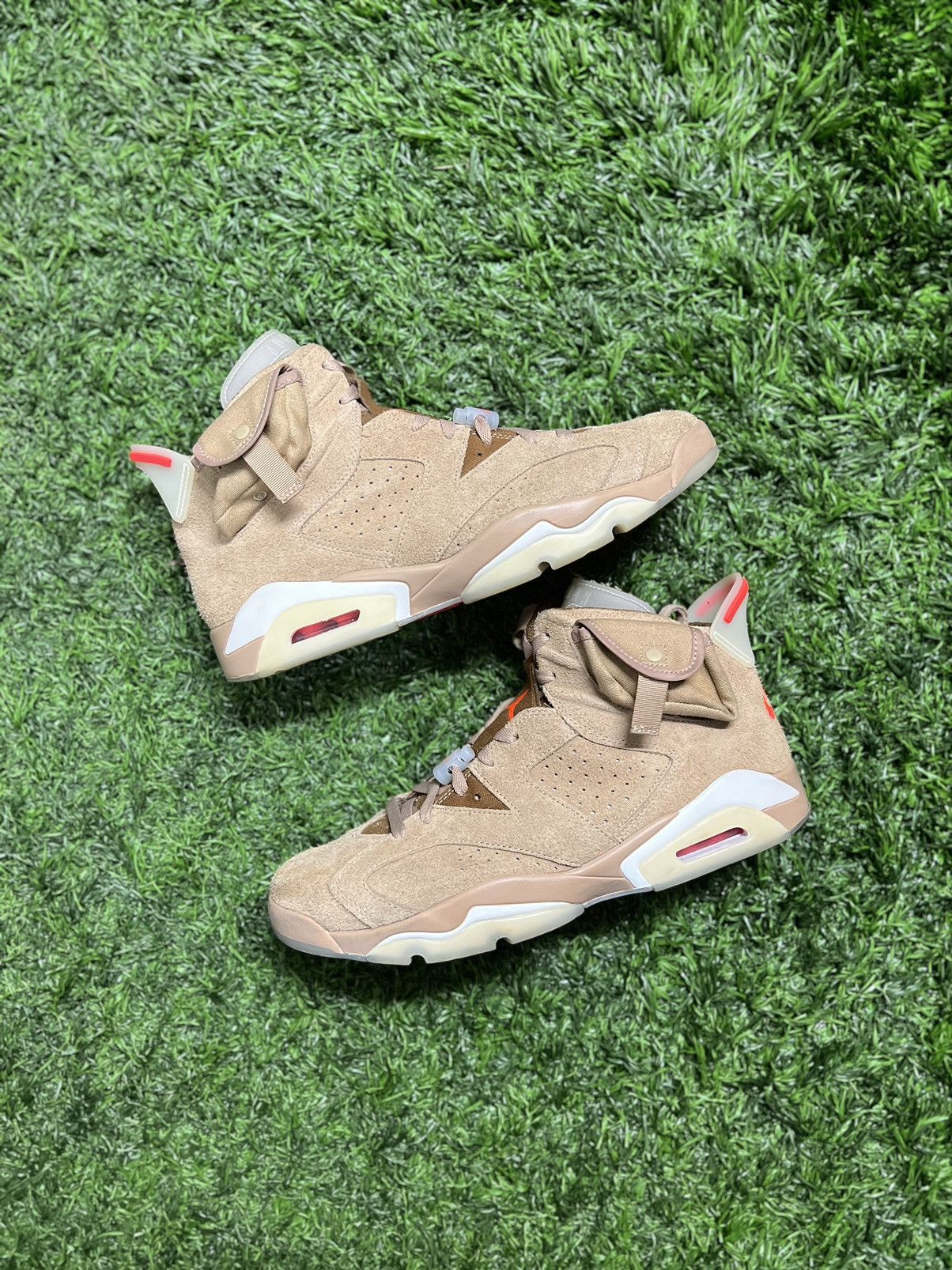 replica jordan 6 travis scott