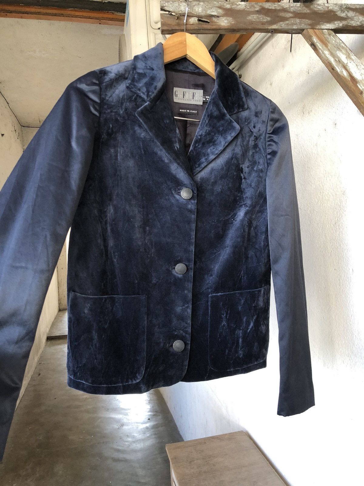 Gianfranco Ferre Vintage Gianfranco ferre Velvet Single Breasted Blazer Size XS / US 0-2 / IT 36-38 - 8 Thumbnail