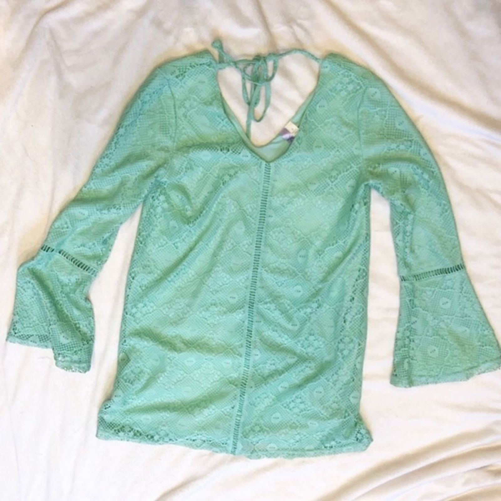 Other Francesca’s Mint Green Floral Bell Sleeve Lace Dress | Sz S Size S / US 4 / IT 40 - 2 Thumbnail