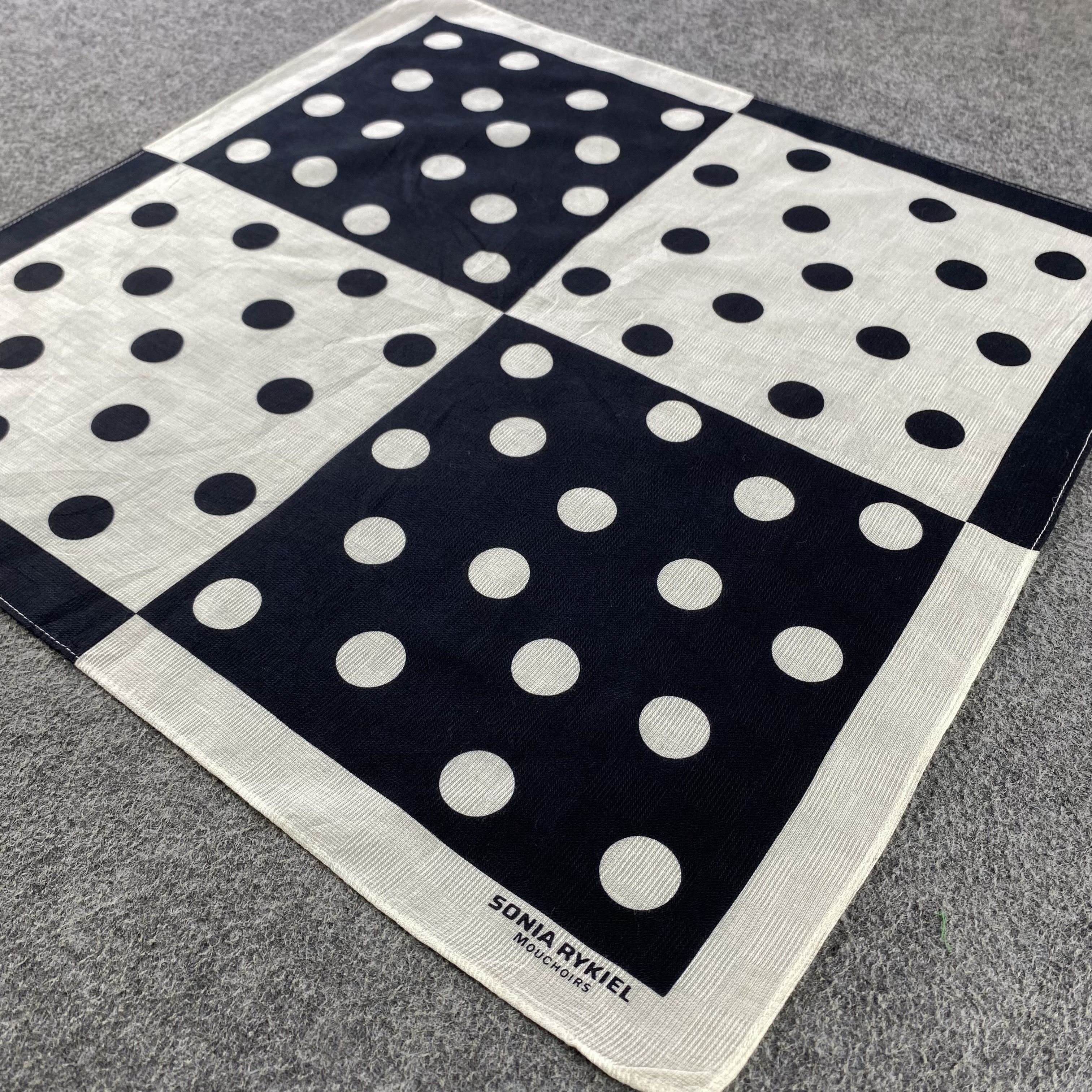 Sonia Rykiel Sonia Rykiel Handkerchief/Neckerchief/Bandana HC704 Size ONE SIZE - 2 Thumbnail