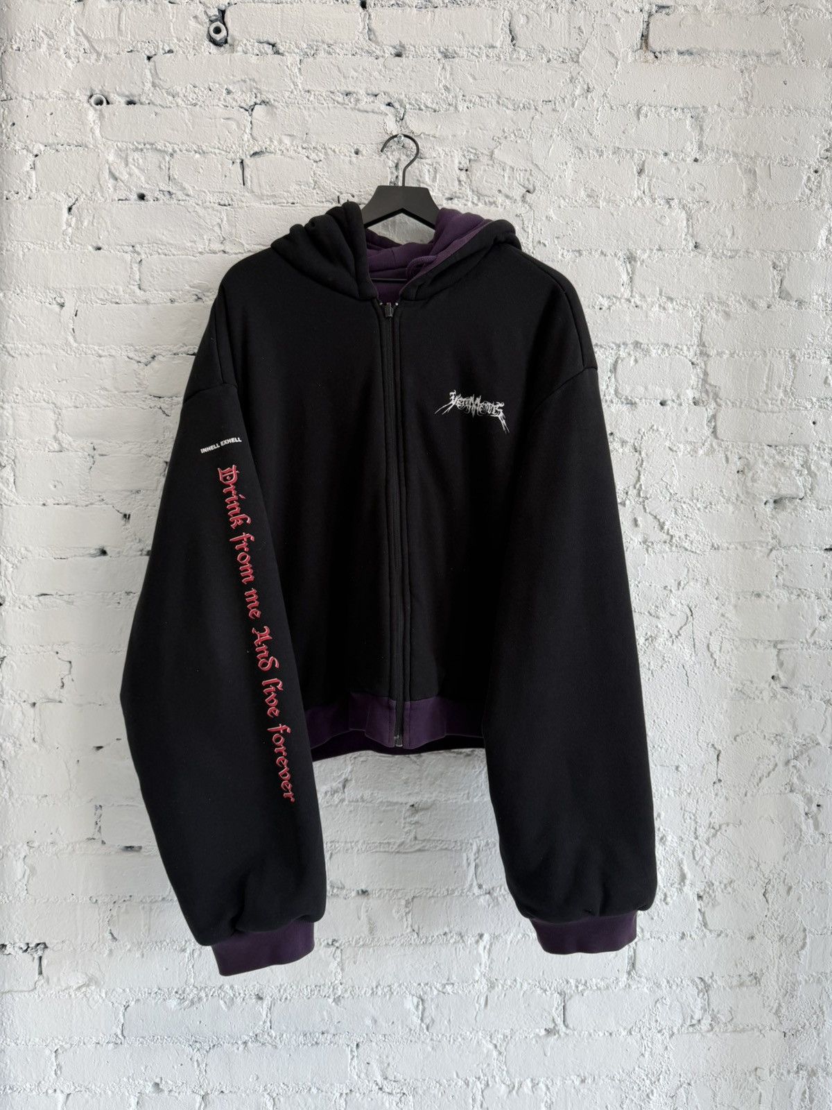 Vetements A/W 2017 VETEMENTS ‘TFD/ELEVEN INCH GUN CLUB’ BOMBER Size US S / EU 44-46 / 1 - 2 Thumbnail