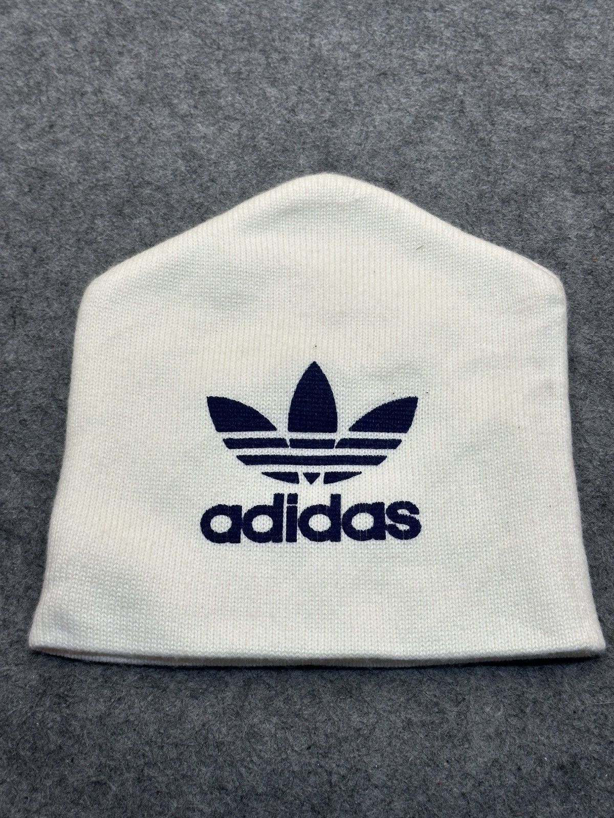Adidas Adidas Originals white trefoil beanie y2k Size ONE SIZE - 2 Thumbnail