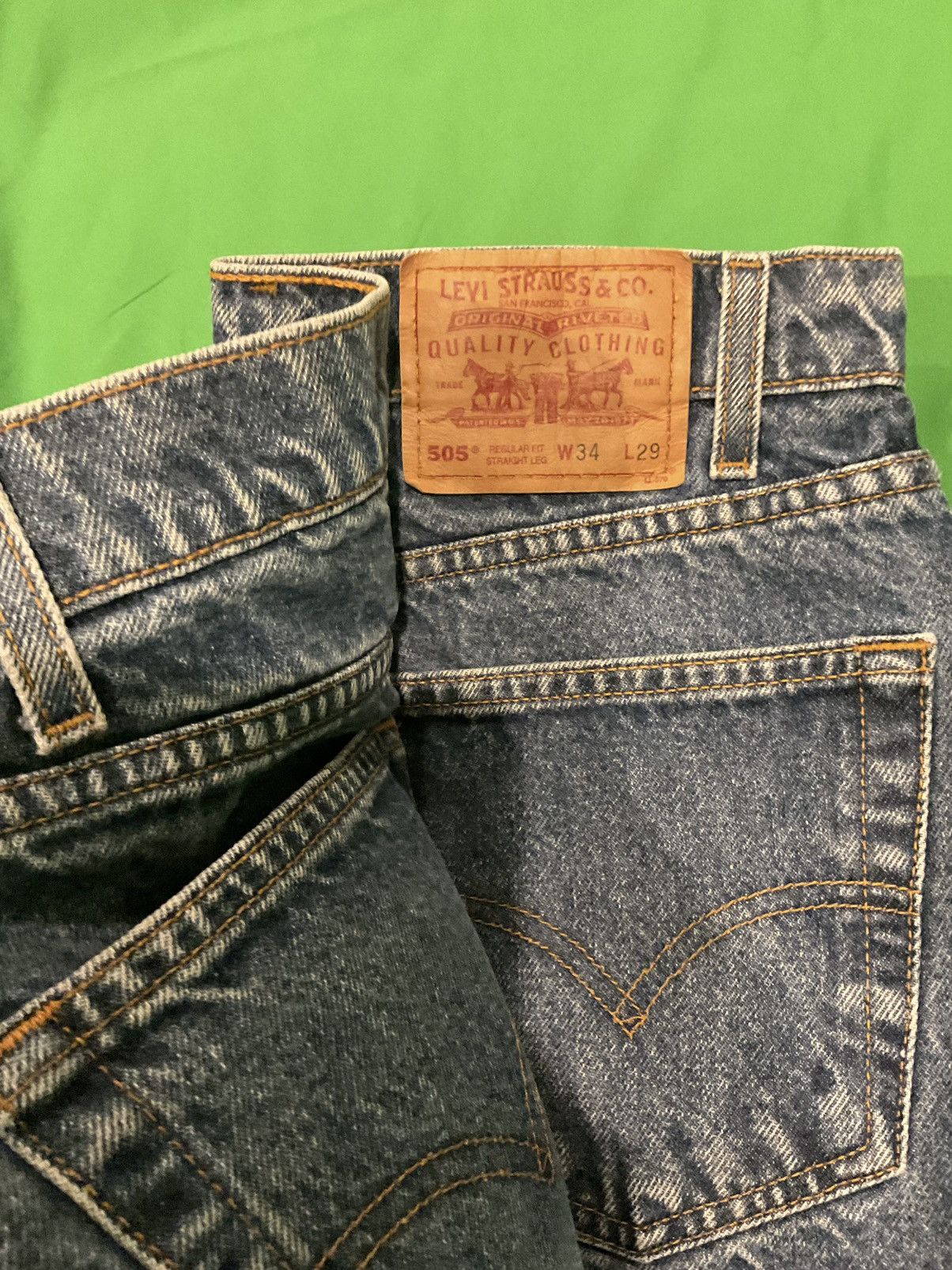 Levi's × Vintage Vintage Levi's 505 navy denim jeans Size US 34 / EU 50 - 2 Thumbnail