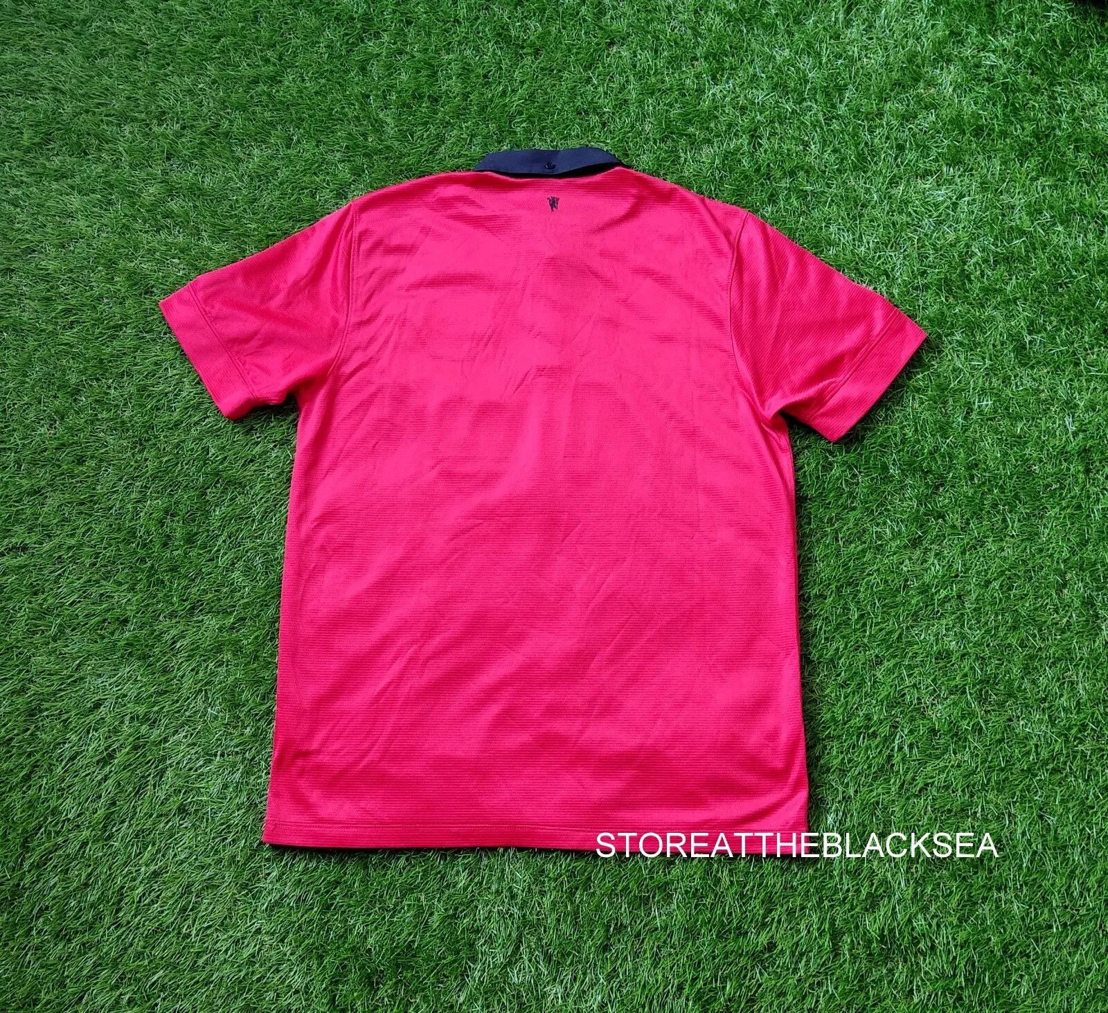 Nike MANCHESTER UNITED 2013 2014 FOOTBALL JERSEY TRIKOT NIKE L Size US L / EU 52-54 / 3 - 8 Thumbnail