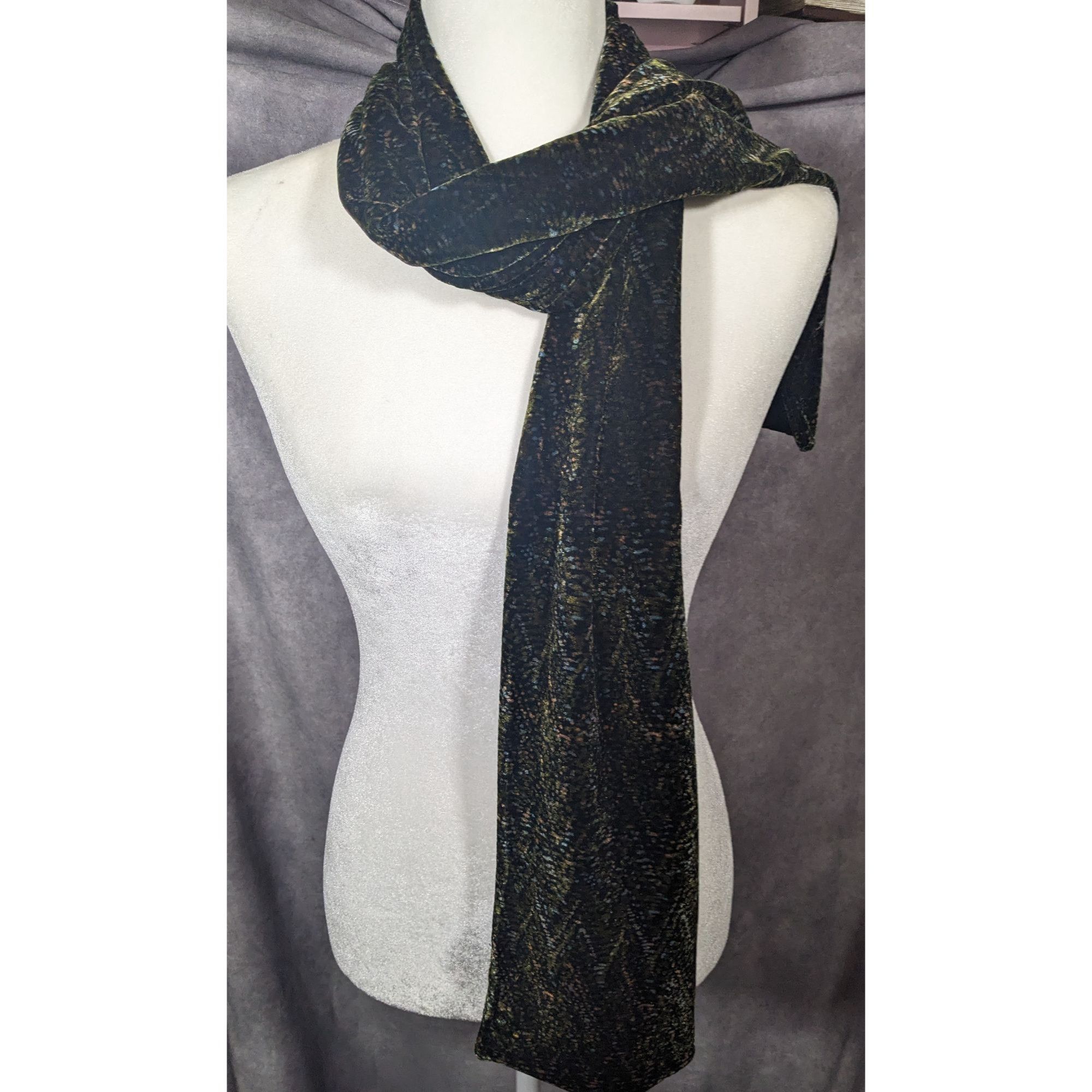 Other Black And Green Speckled Velvet-Like Scarf Size ONE SIZE - 10 Thumbnail