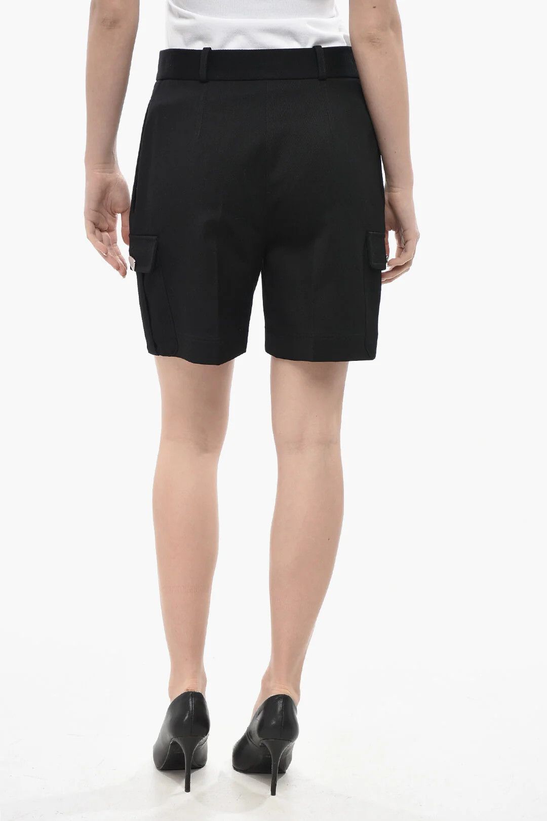 Salvatore Ferragamo og1mm0426 Wool-Twill Cargo Short in Black Size 26" / US 2 / IT 38 - 2 Thumbnail