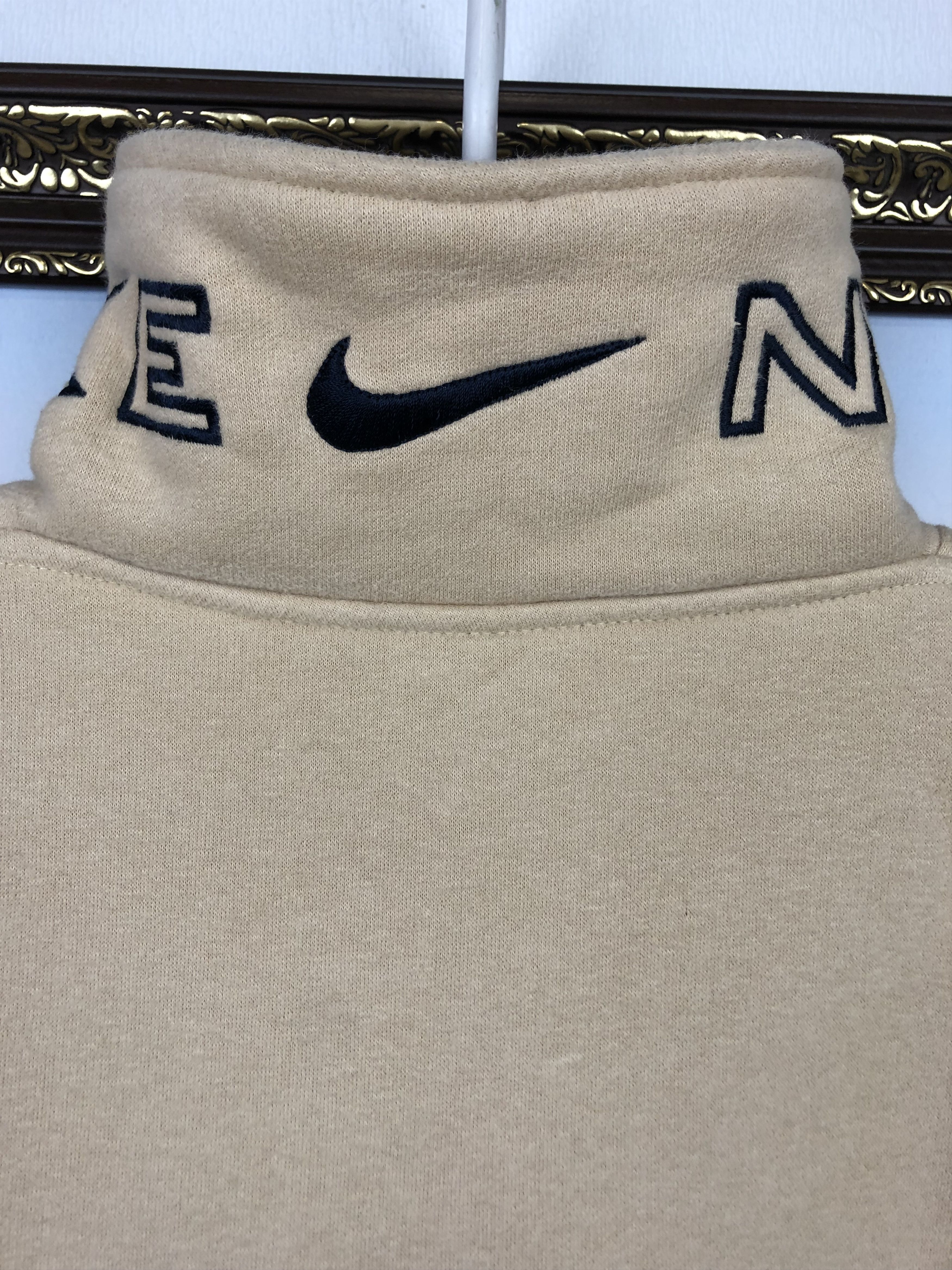 Nike Vintage Nike Sweatshirt Warm Big Swoosh Crewneck Mens Rare Size US XL / EU 56 / 4 - 8 Thumbnail