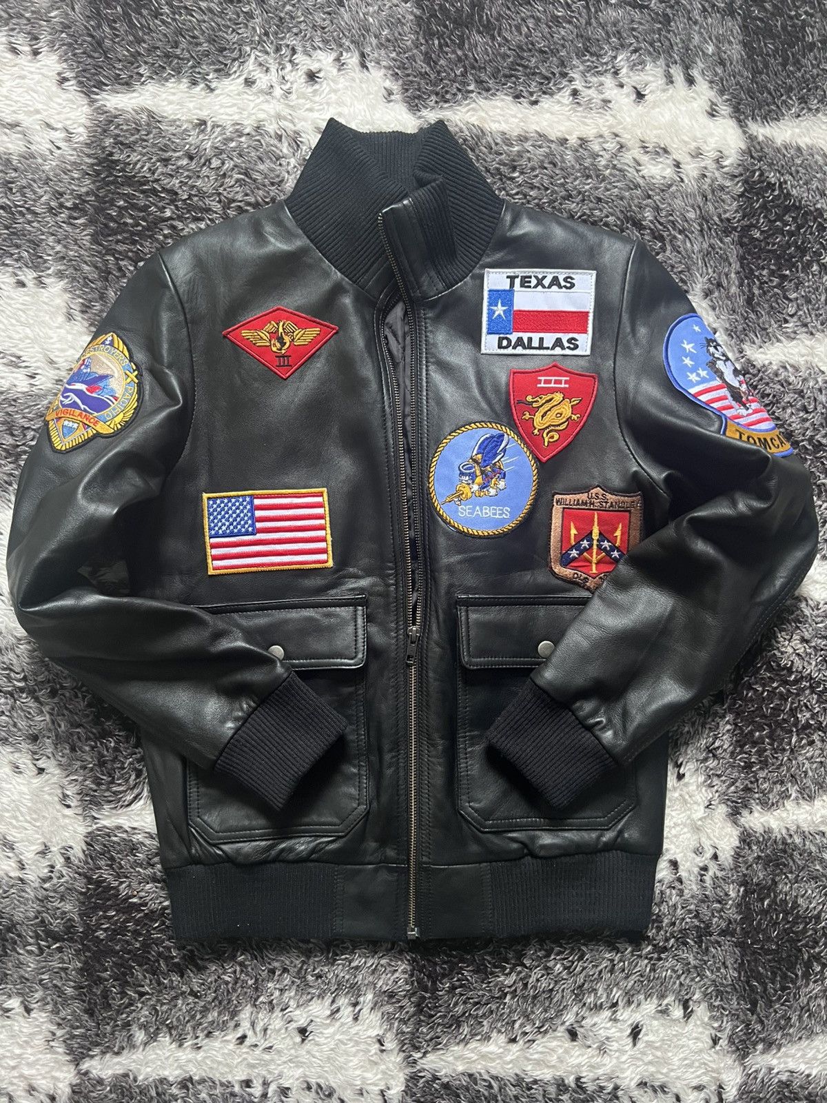 Other Vintage Women’s Leather Bomber Jacket Black with Gun Style Size US S / EU 44-46 / 1 - 1 Thumbnail