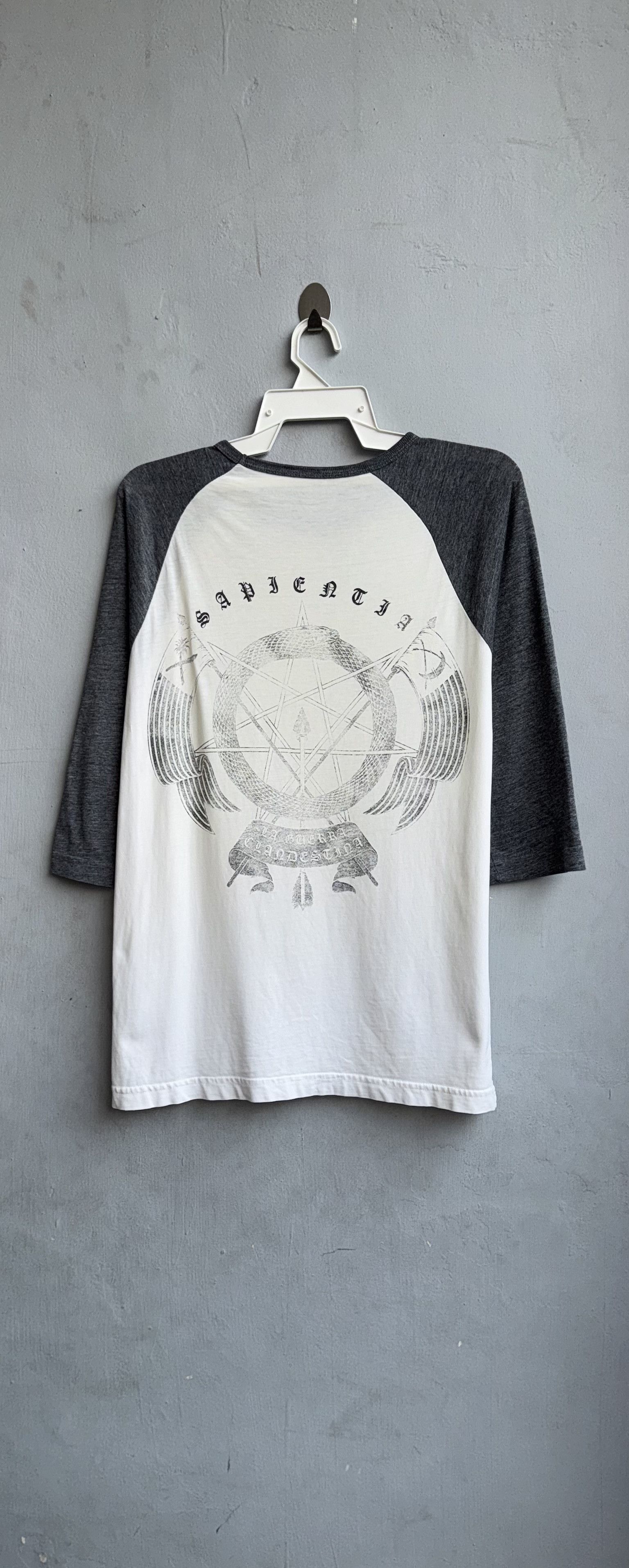 Us Versus Them Us Versus Them 3 Quarter Shirt Size US S / EU 44-46 / 1 - 1 Thumbnail